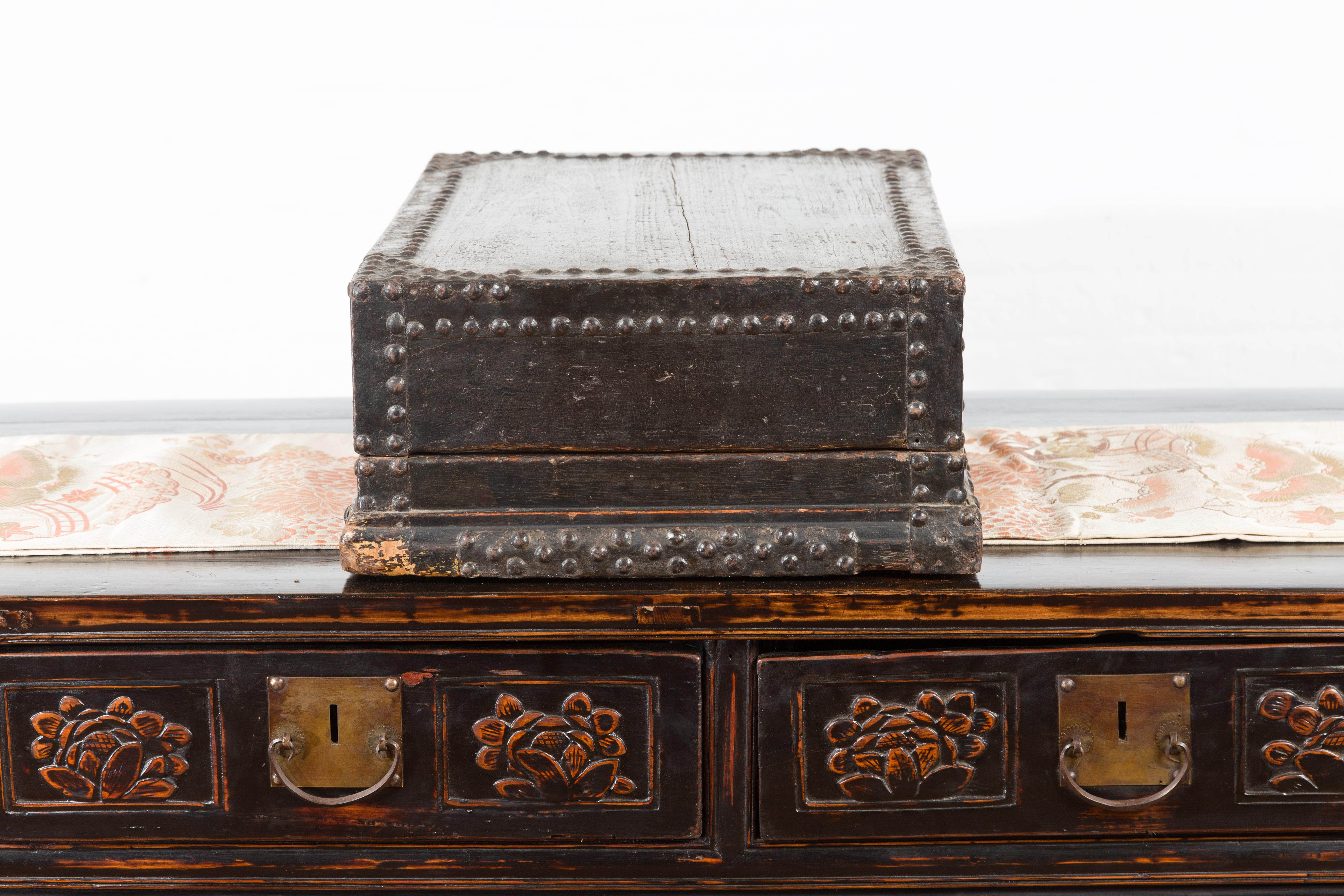 Indian 19th Century Black Box with Iron Nailheads, Braces and Rustic Patina For Sale 10