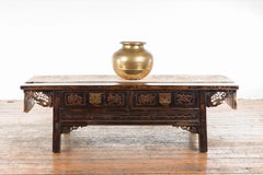 Indischer Wasserkrug aus Messing des 19. Jahrhunderts mit eingeschnittener Kalligrafie