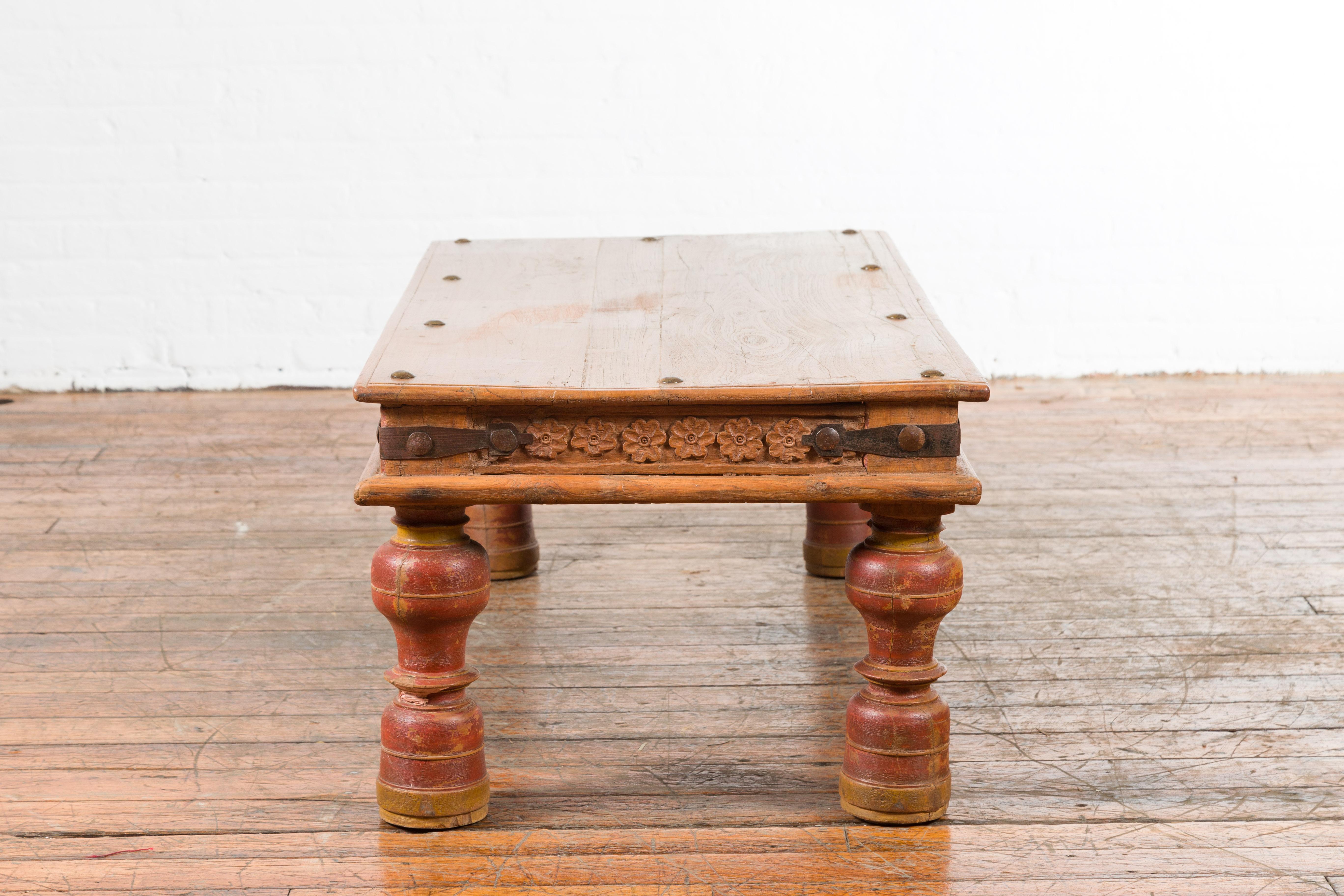 Indian 19th Century Coffee Table with Carved Floral Frieze and Baluster Legs For Sale 8