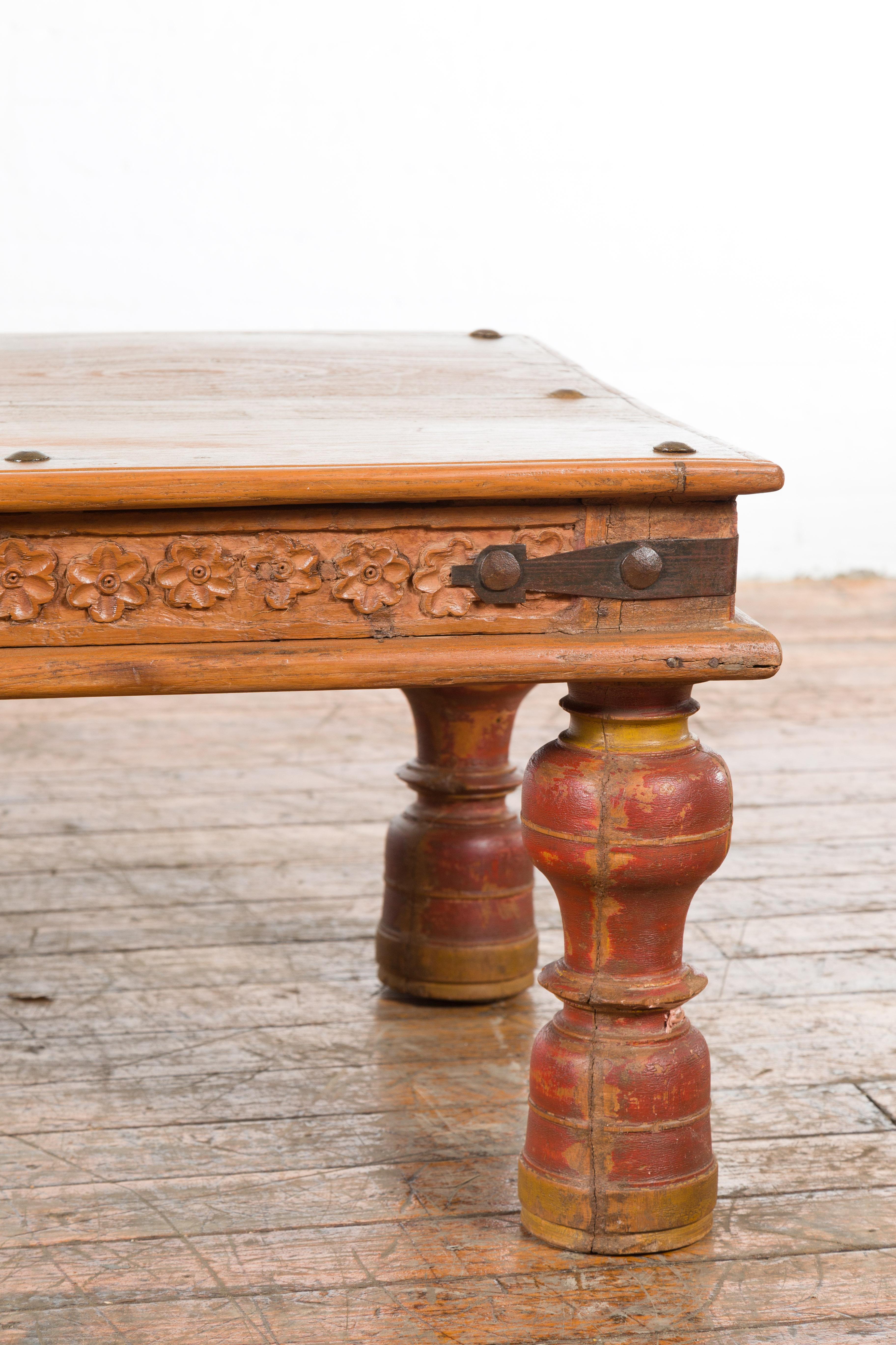 Indian 19th Century Coffee Table with Carved Floral Frieze and Baluster Legs For Sale 2