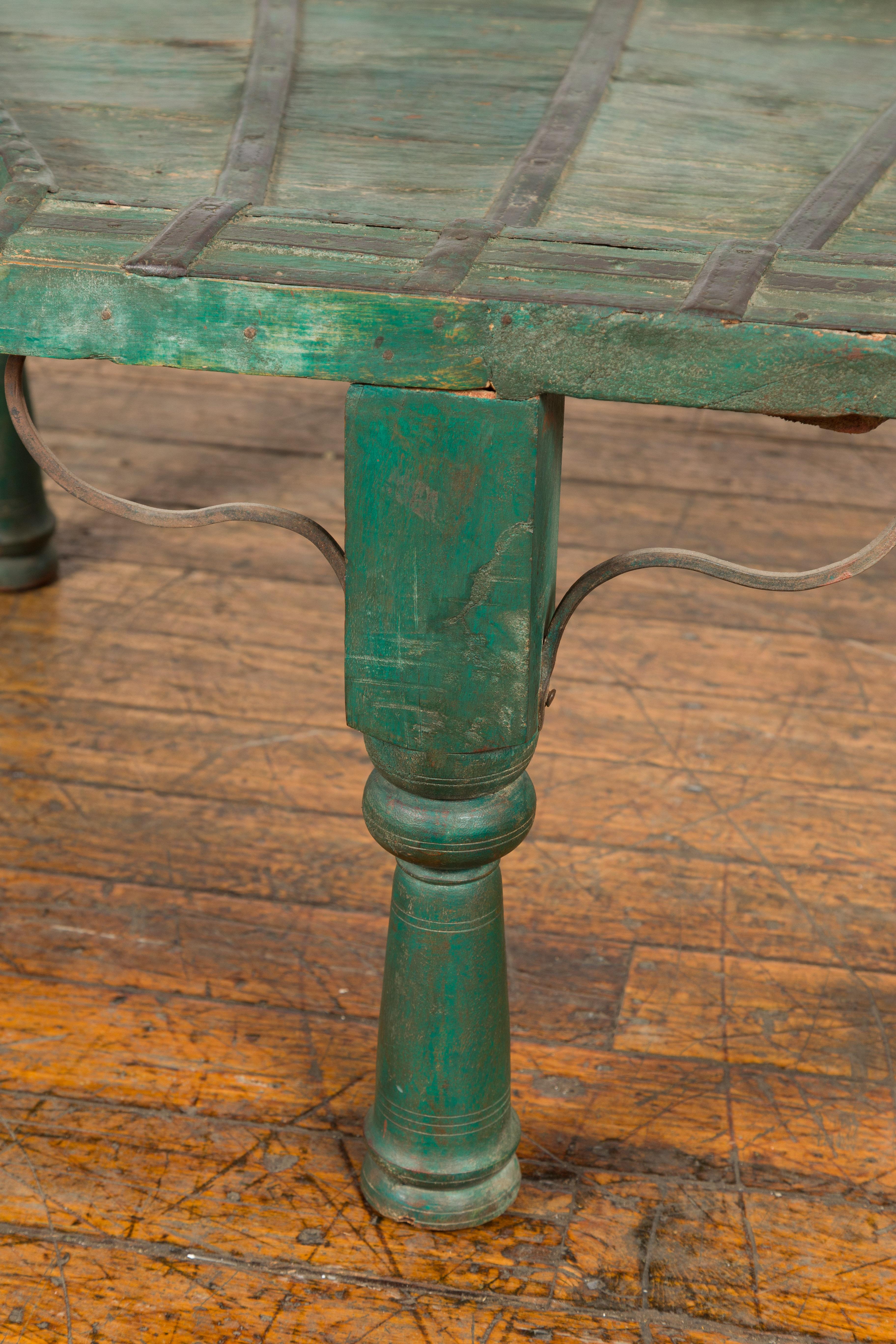 Indian 19th Century Green Painted Wood Bullock Cart Made into a Coffee Table For Sale 3