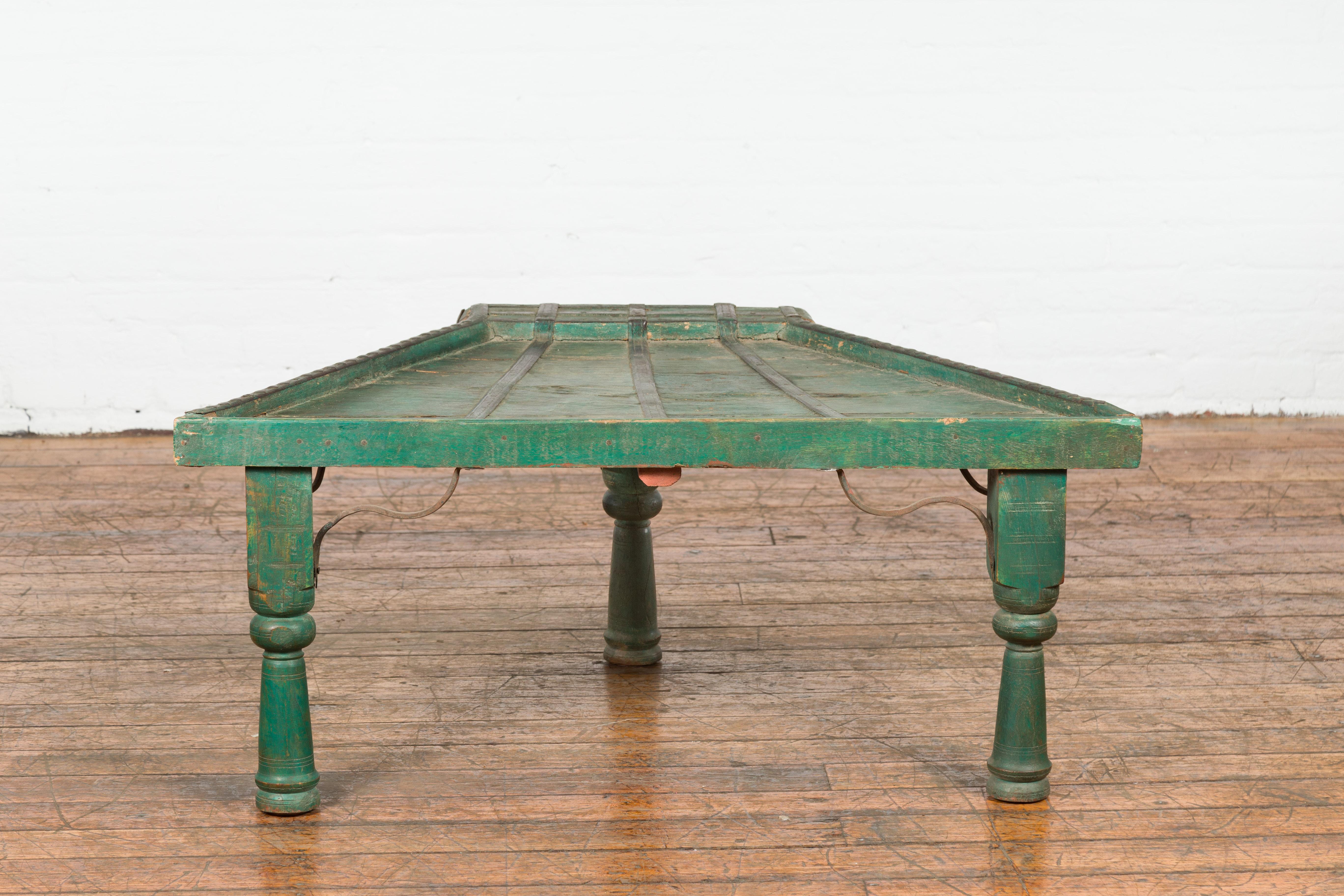 Indian 19th Century Green Painted Wood Bullock Cart Made into a Coffee Table For Sale 6
