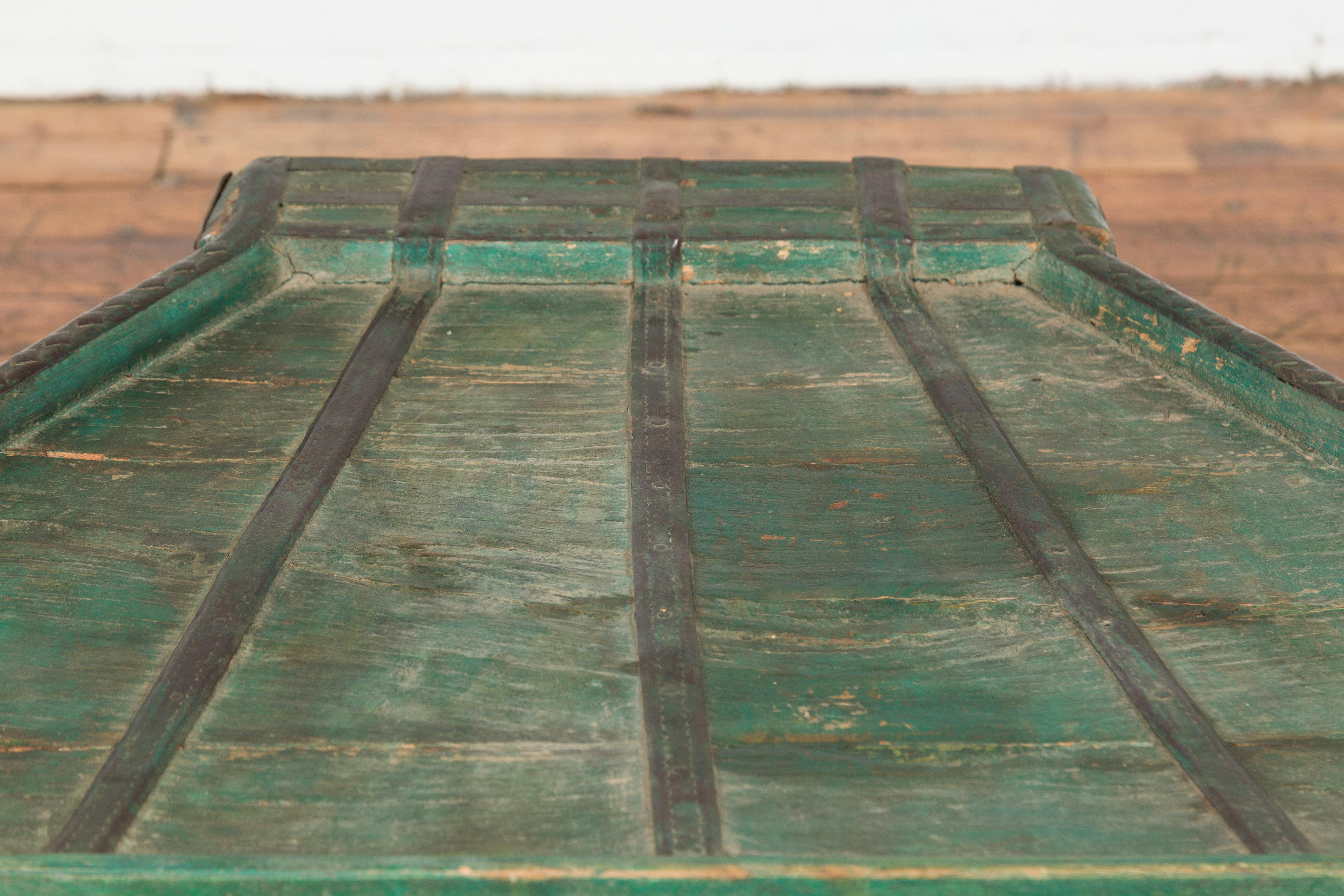 Indian 19th Century Green Painted Wood Bullock Cart Made into a Coffee Table For Sale 7