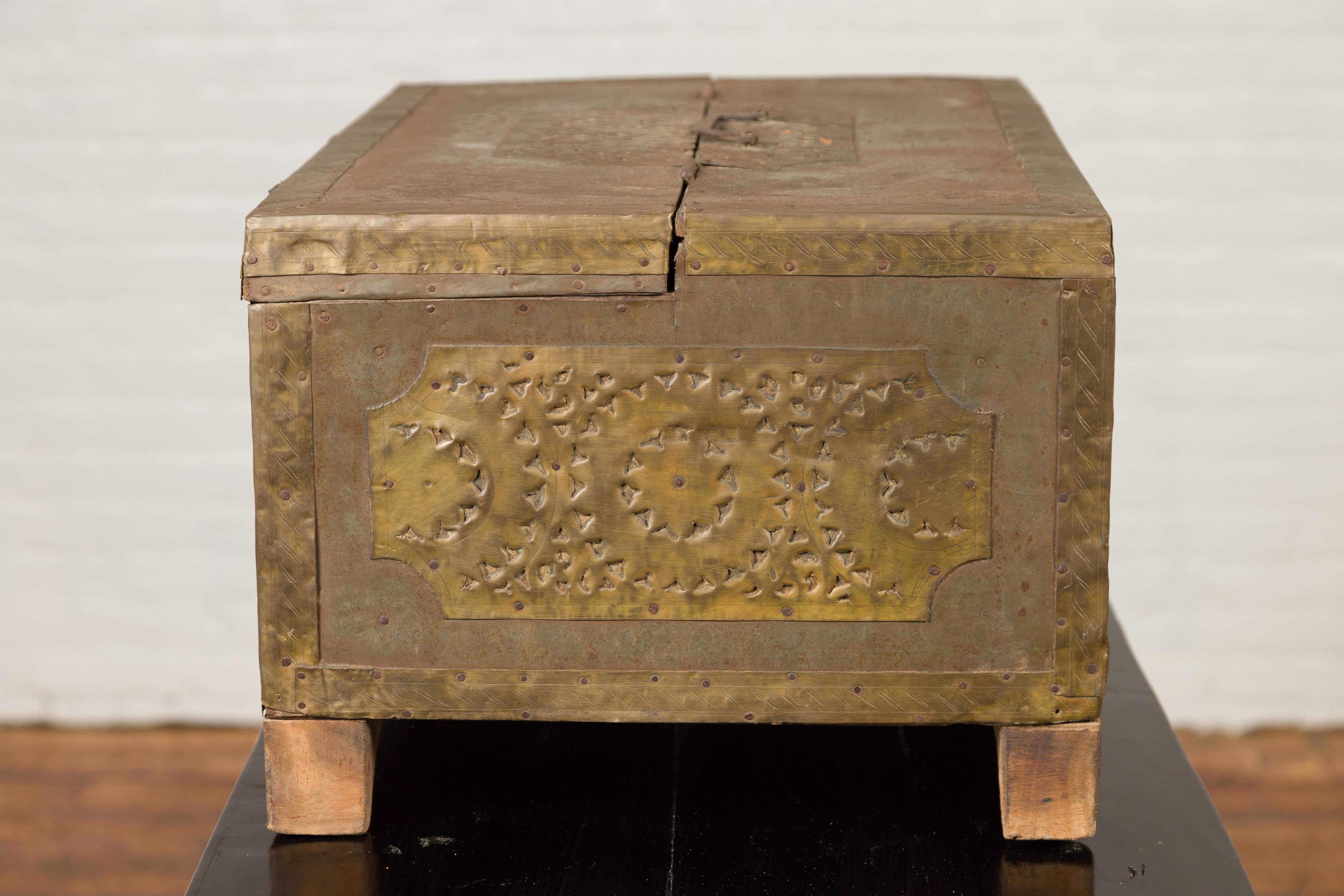 Indian 19th Century Merchant's Chest with Pierced Geometric Decor and Patina For Sale 2