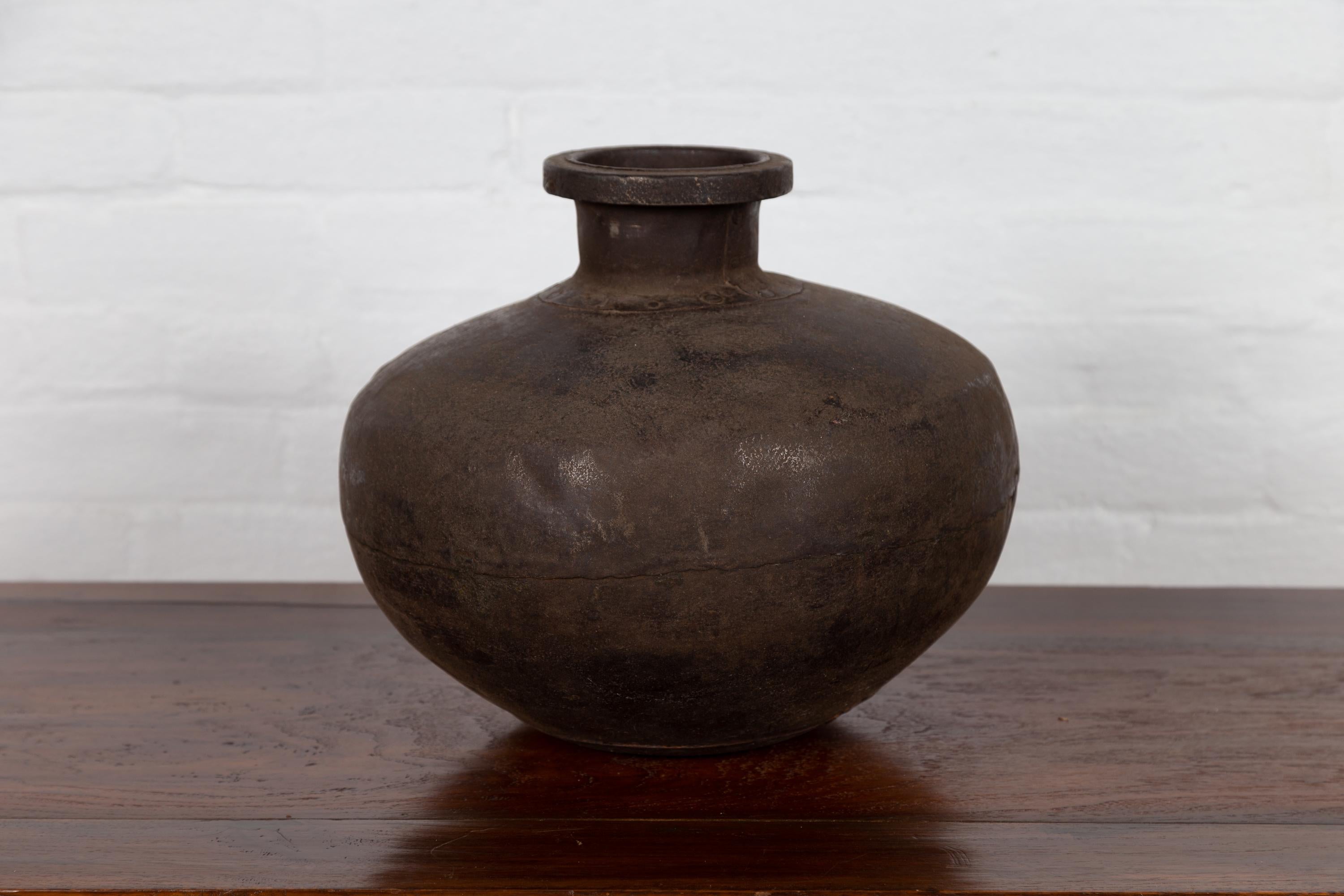 Indian 19th Century Metal Water Jar with Generous Belly and Protruding Lip For Sale 7