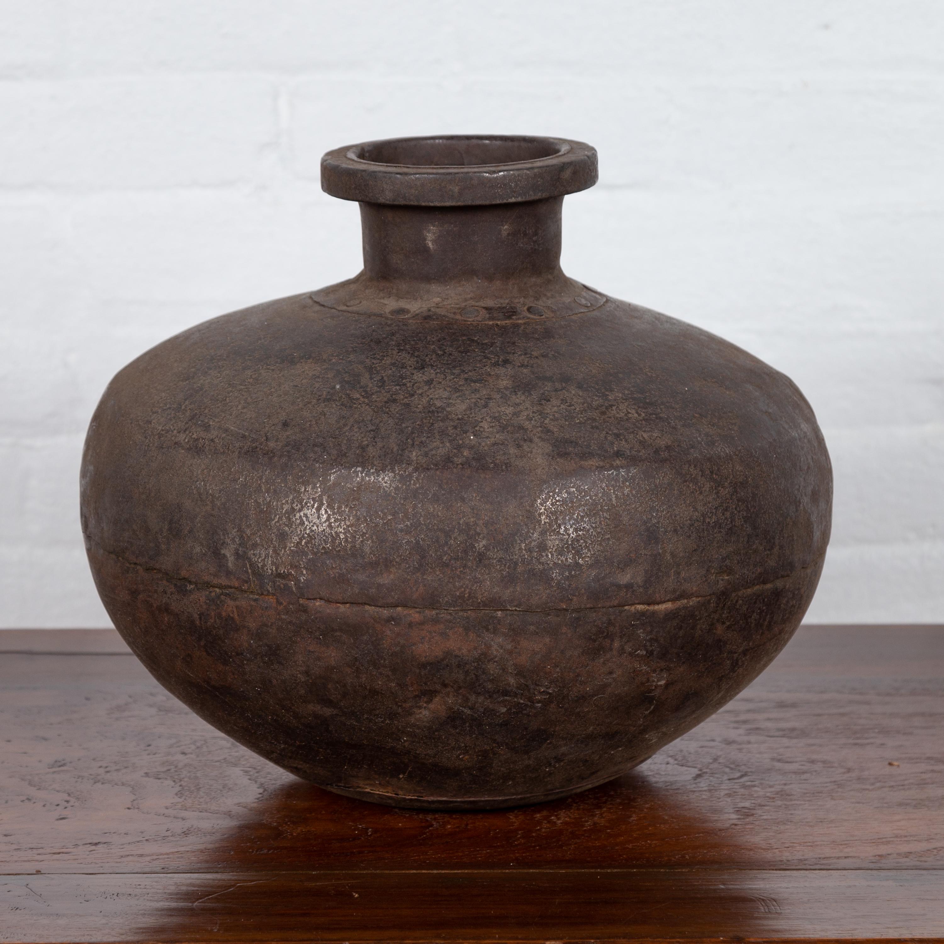Indian 19th Century Metal Water Jar with Generous Belly and Protruding Lip For Sale 1