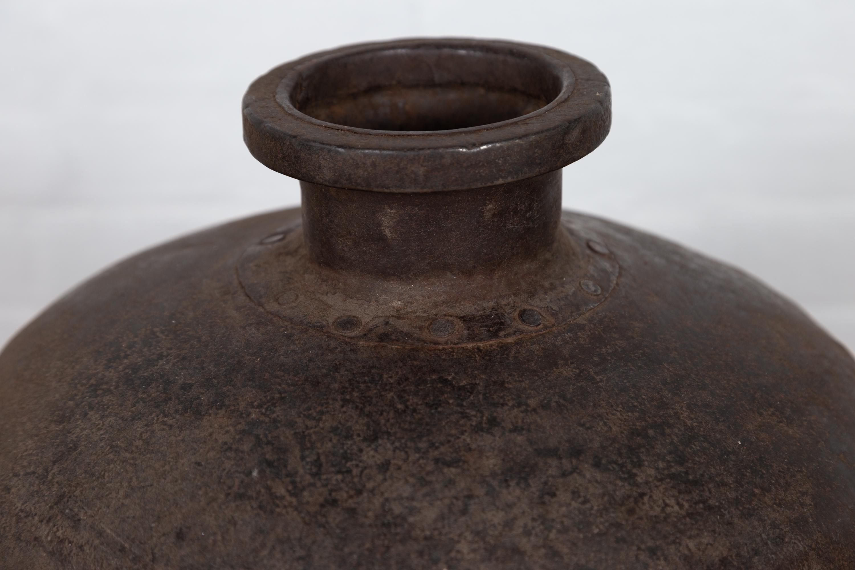 Indian 19th Century Metal Water Jar with Generous Belly and Protruding Lip For Sale 2