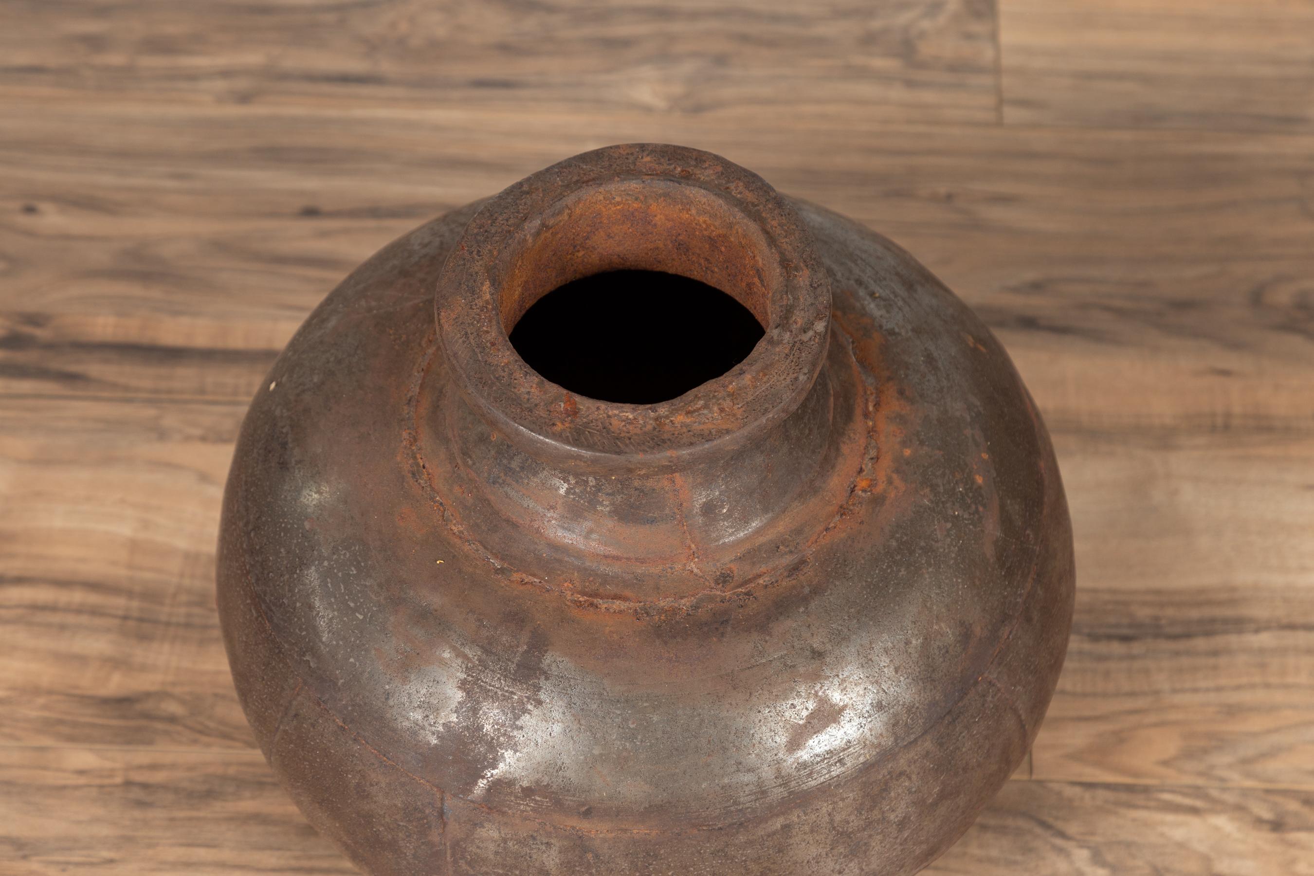 Indian 19th Century Metal Water Jug with Generous Belly and Protruding Lip For Sale 6