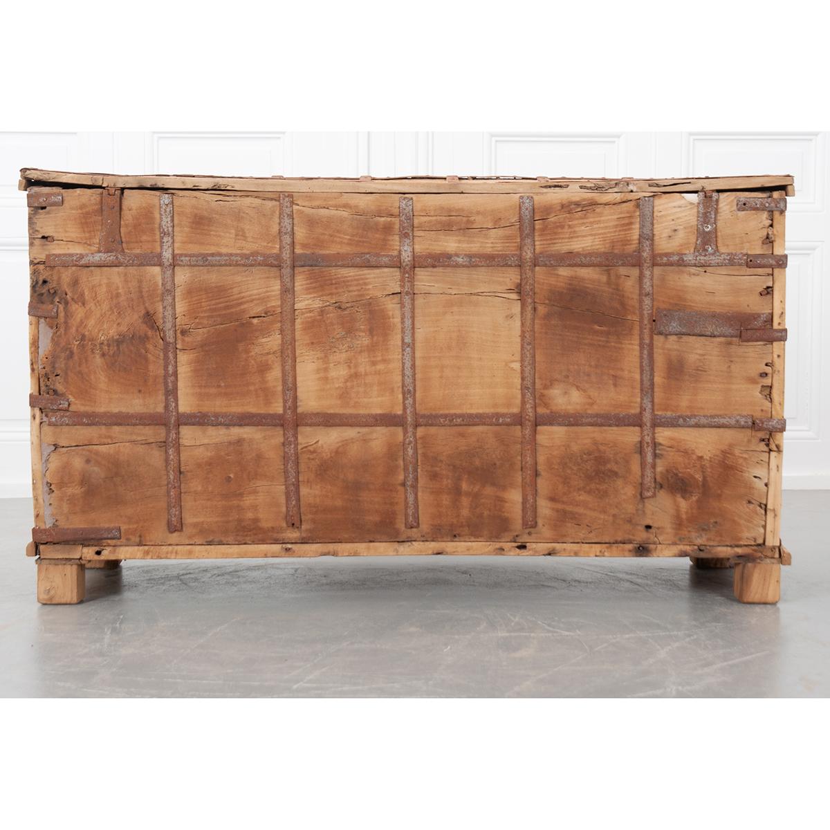 Indian 19th Century Teak and Iron-Bound Trunk For Sale 8