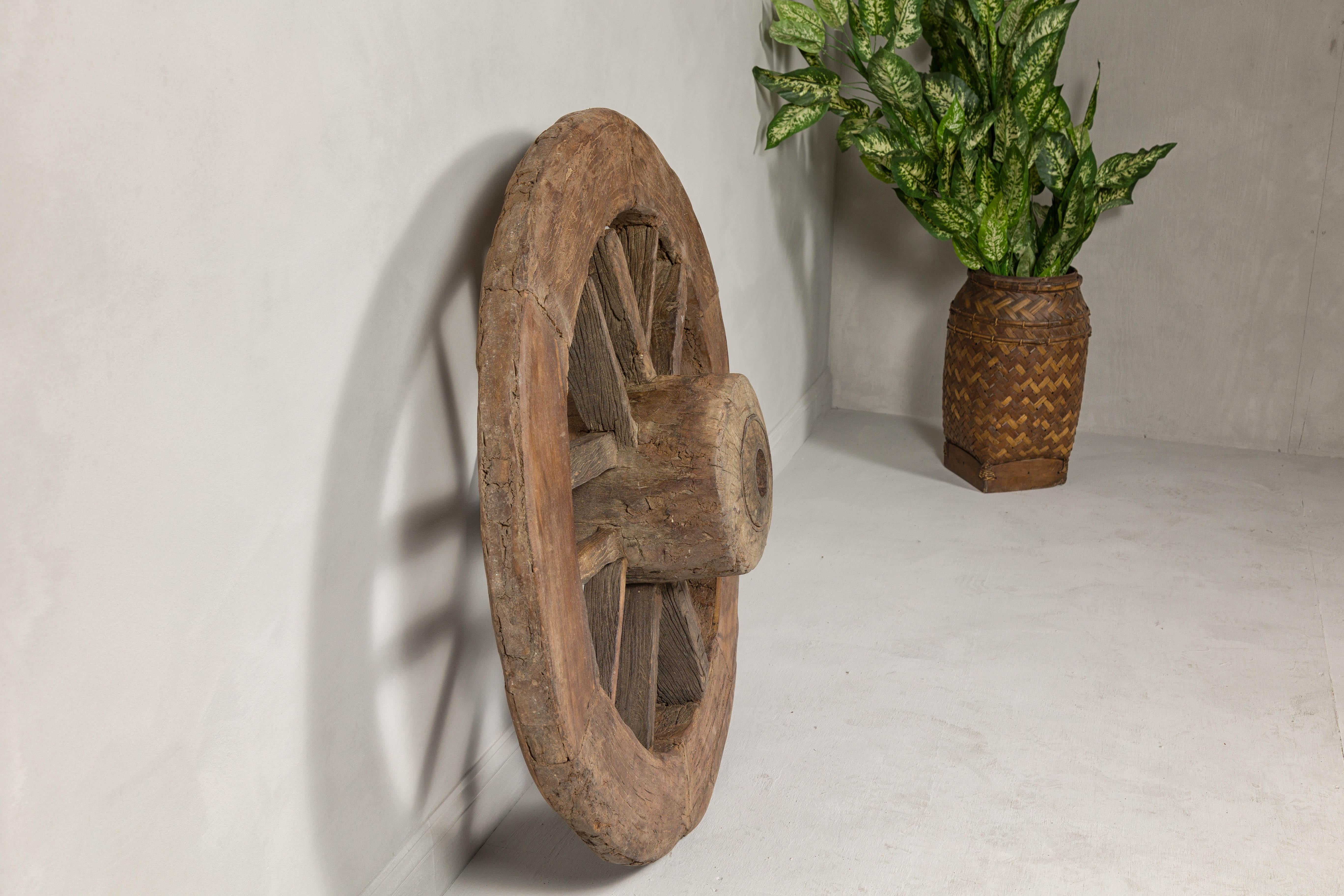 Indian 19th Century Wood and Metal Cart Wheel with Rustic Character For Sale 6