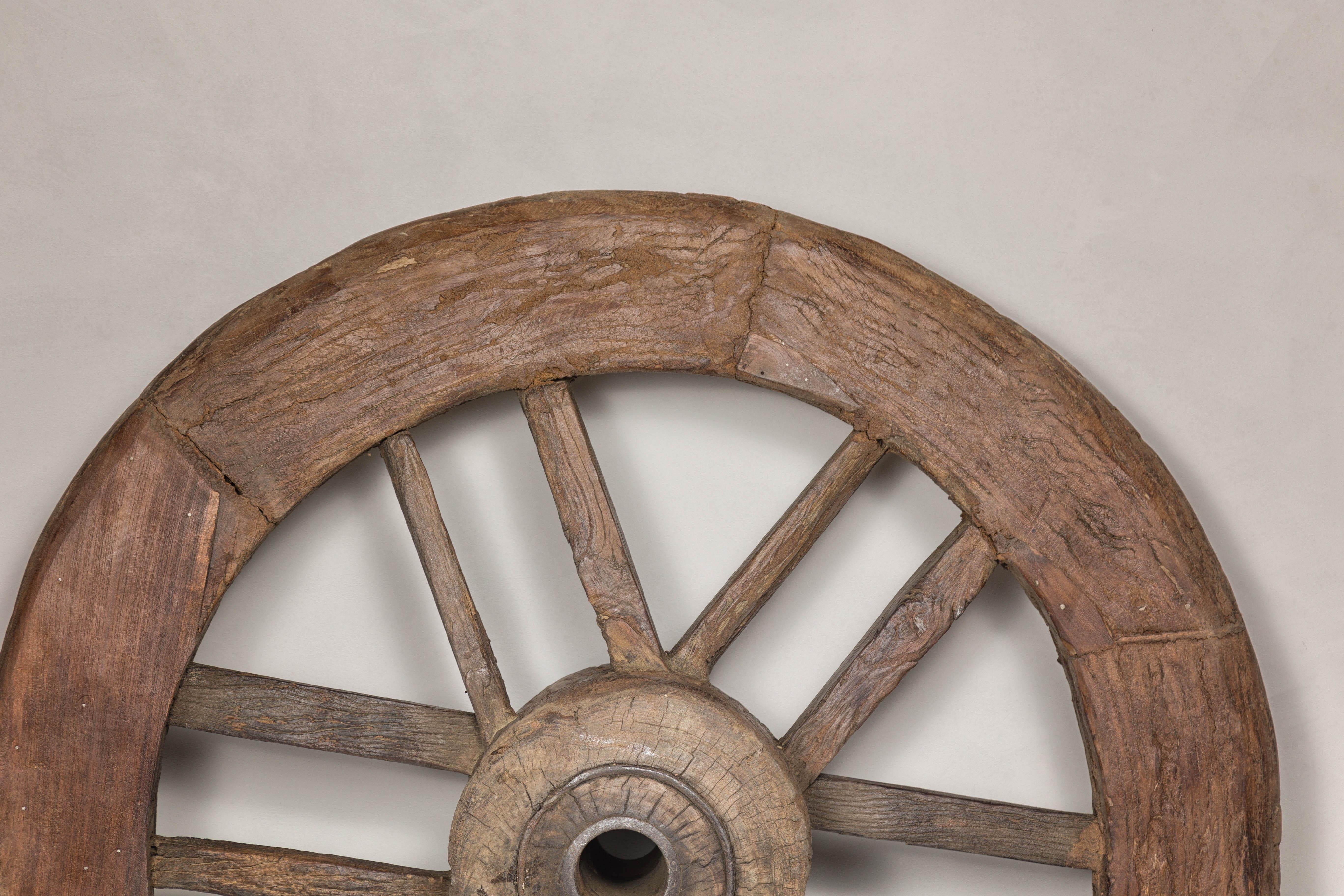 Indian 19th Century Wood and Metal Cart Wheel with Rustic Character In Good Condition For Sale In Yonkers, NY