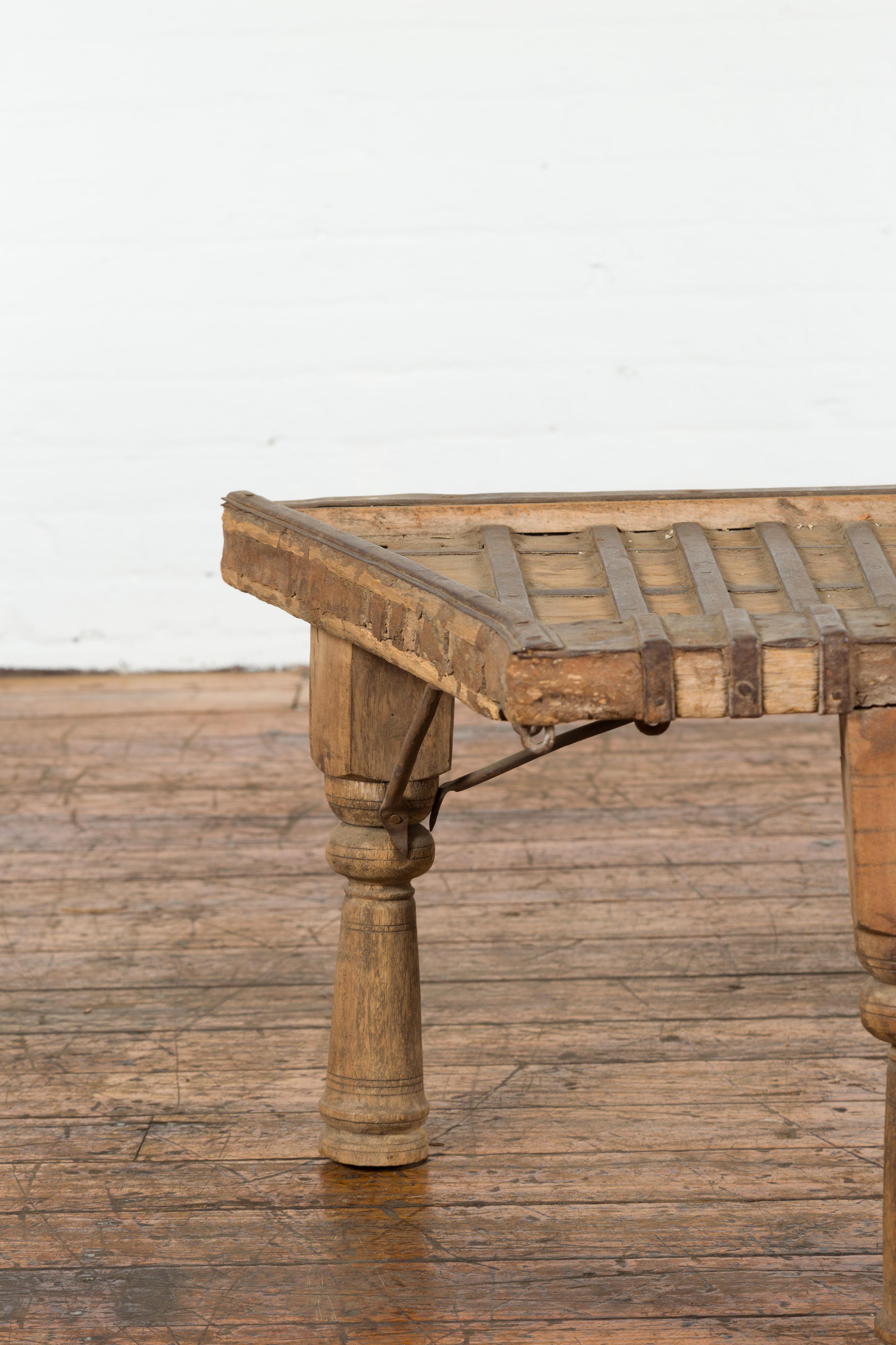 Indian 19th Century Wood Bullock Cart Made into a Coffee Table with Iron Details For Sale 5