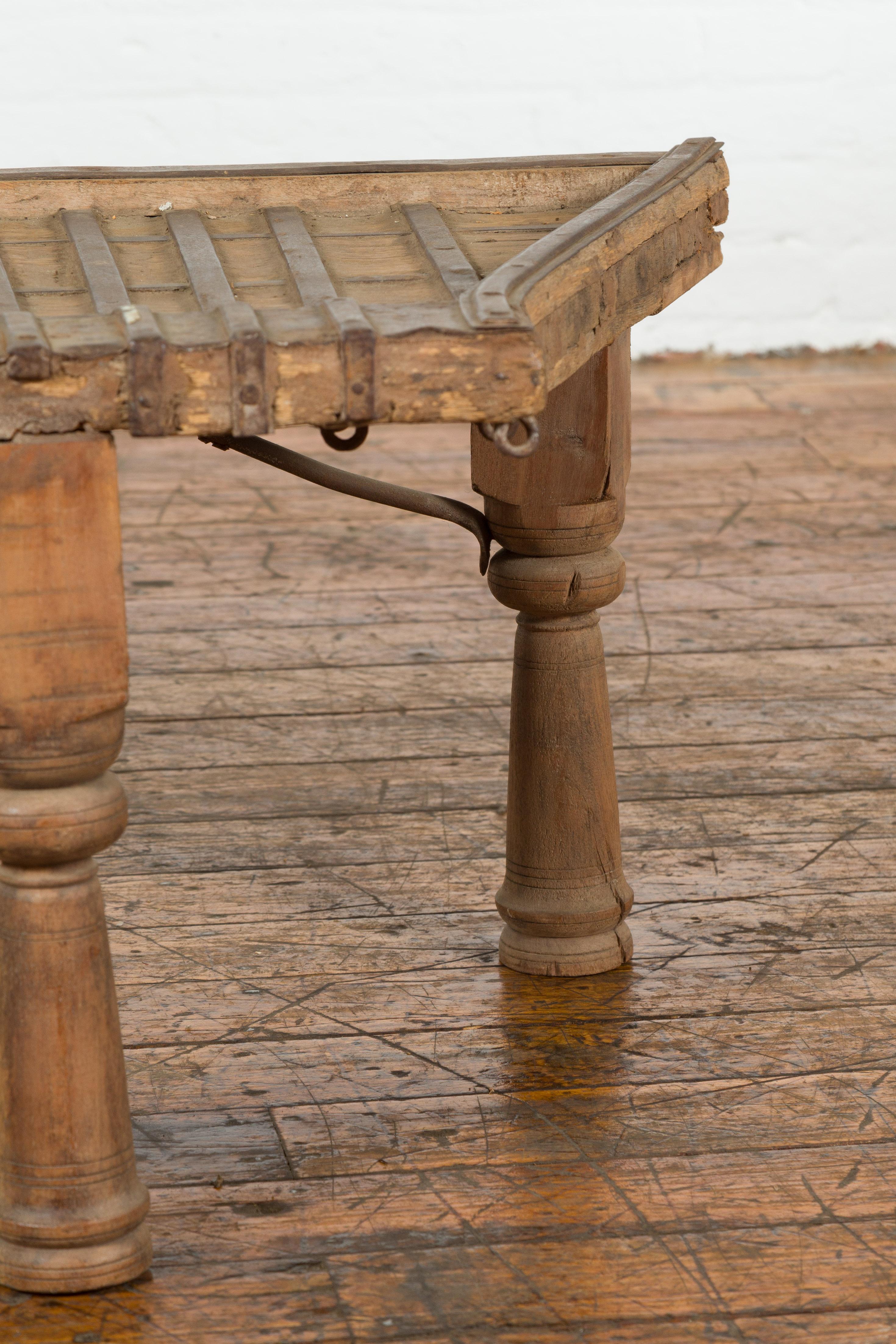 Indian 19th Century Wood Bullock Cart Made into a Coffee Table with Iron Details For Sale 6