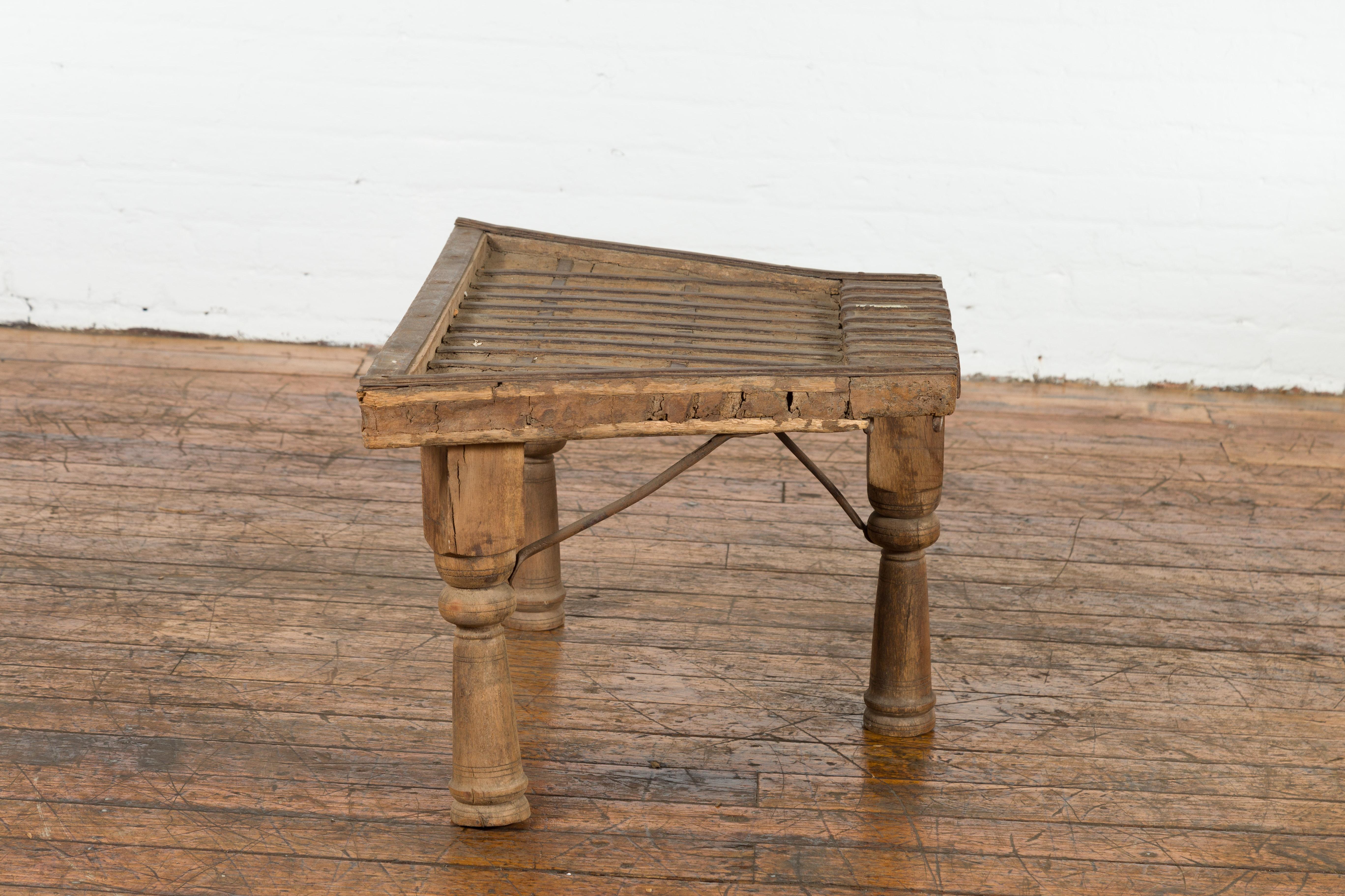 Indian 19th Century Wood Bullock Cart Made into a Coffee Table with Iron Details For Sale 7