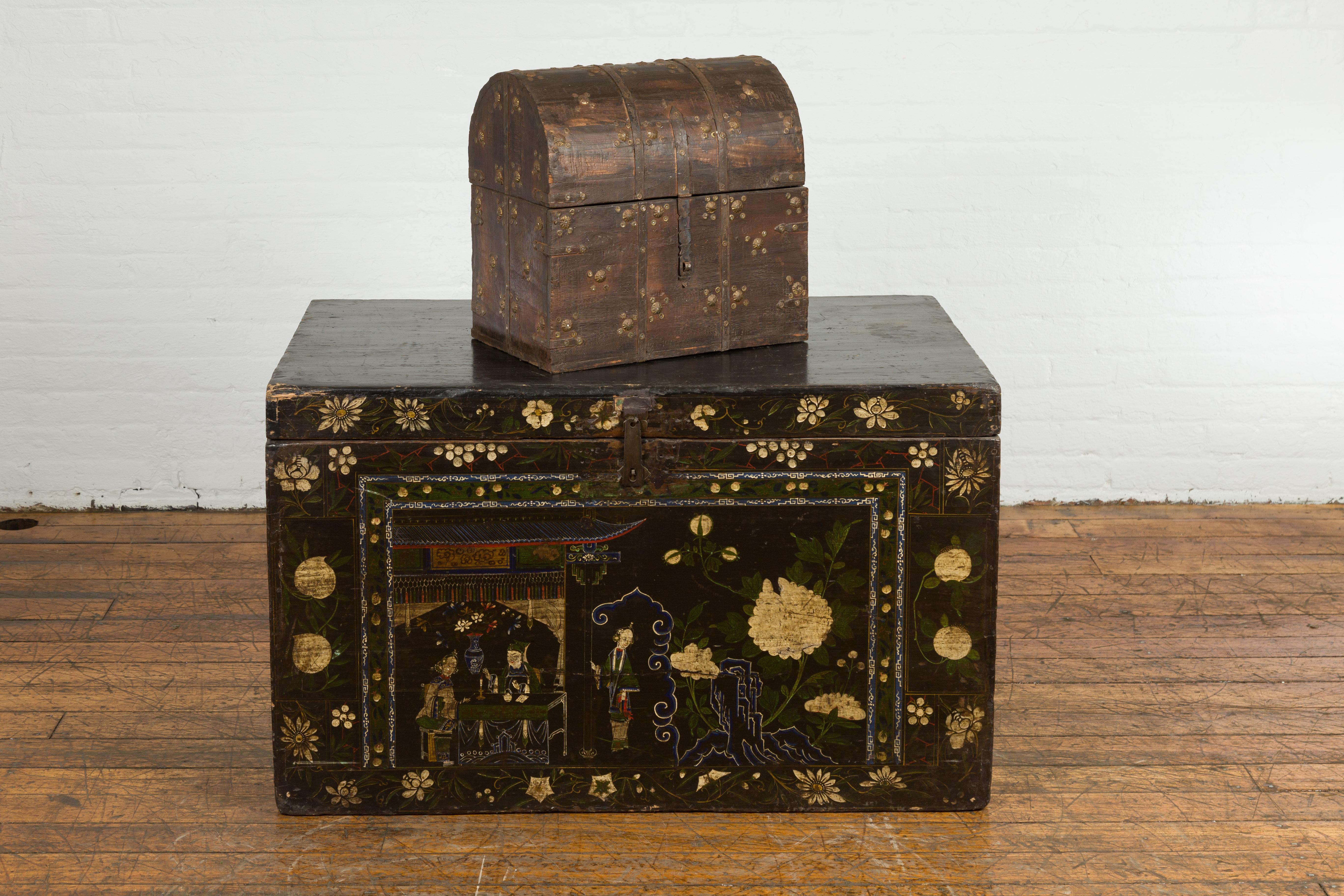 Indian 19th Century Wooden Treasure Chest with Dome Top and Gilt Metal Rosettes In Good Condition In Yonkers, NY
