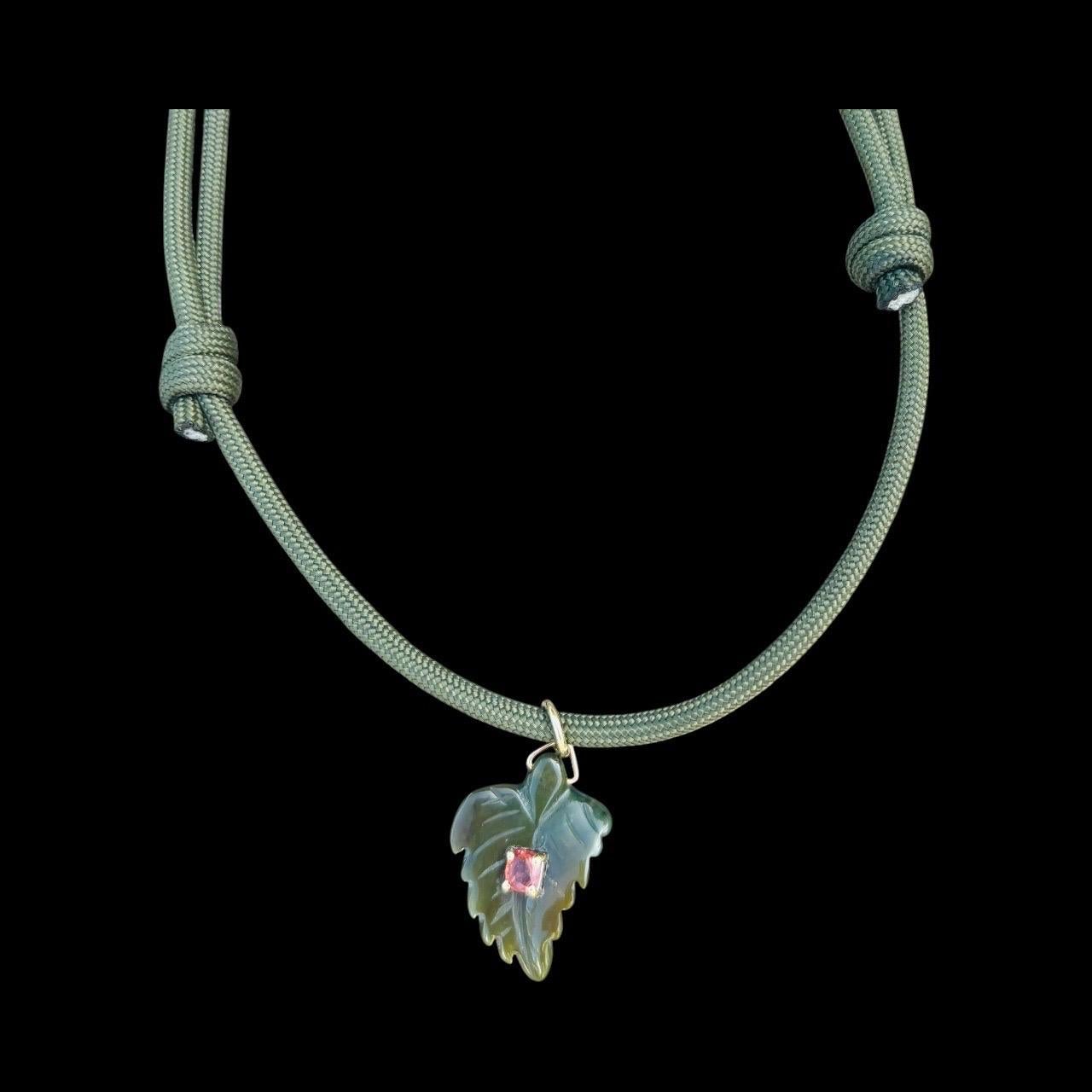 Collana di agata indiana e spinello con oro 14k in vendita 5