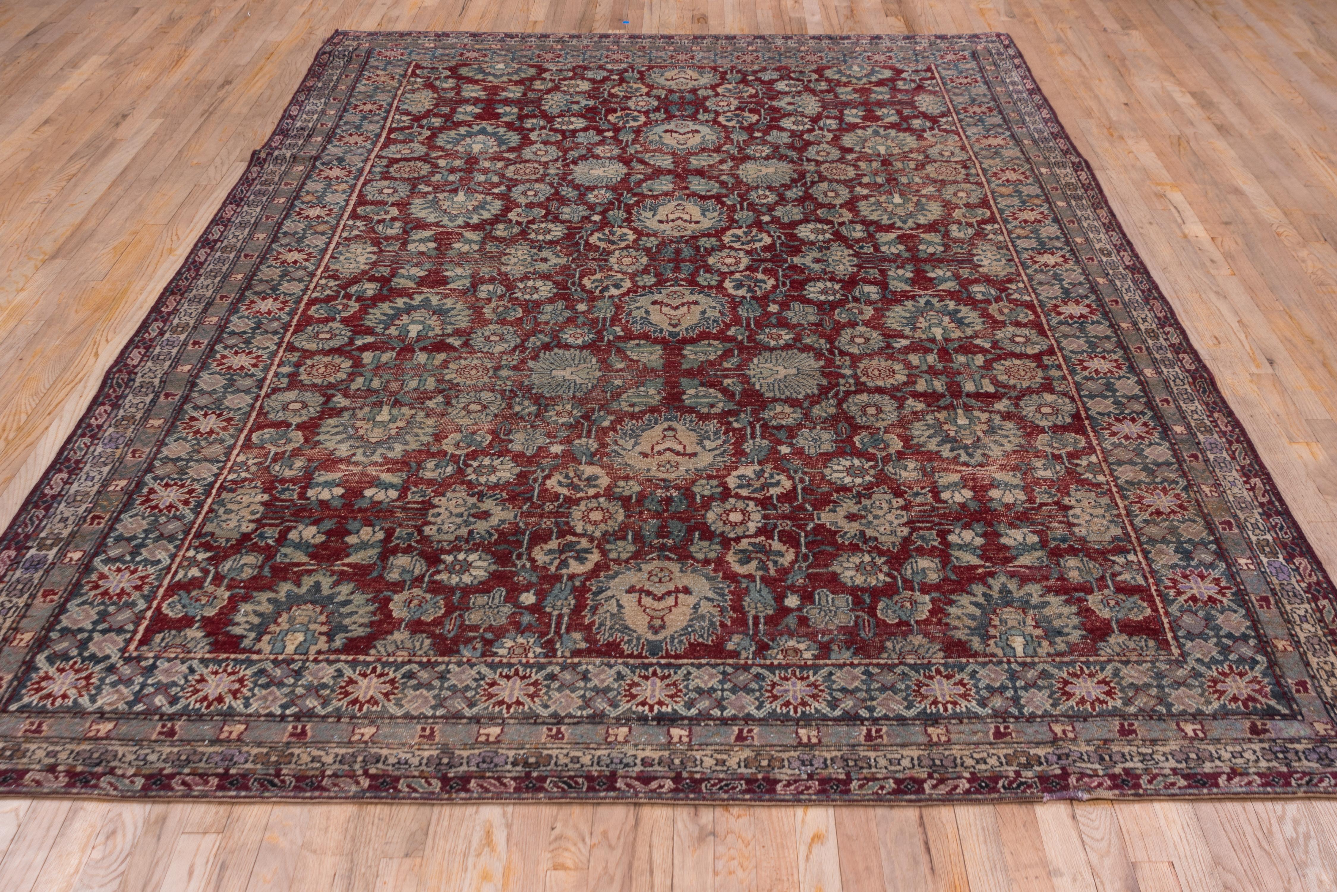 Indian Agra Carpet, Burgundy Field In Good Condition In New York, NY