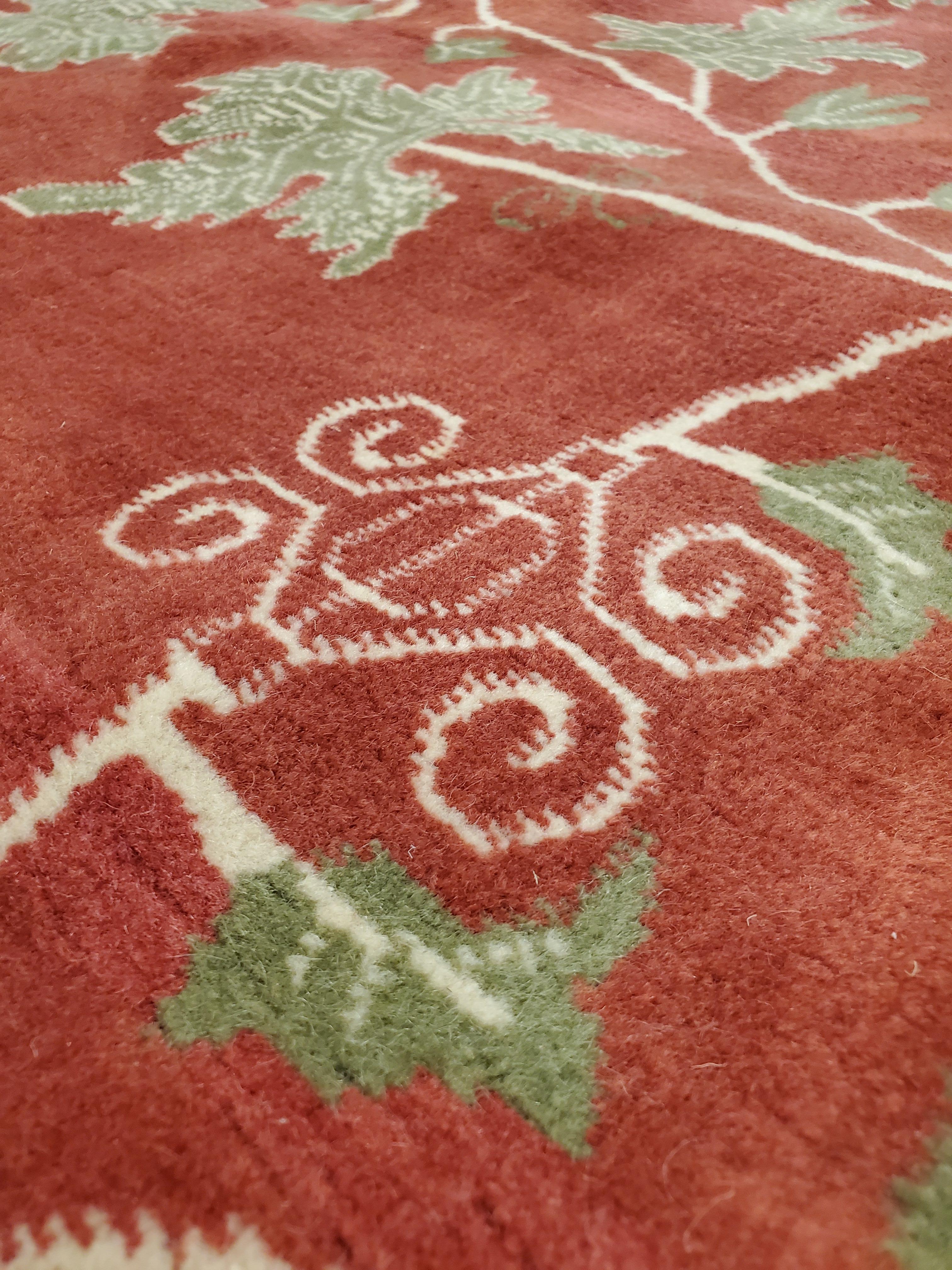 Indischer Agra-Teppich im Indischen Stil im Zustand „Gut“ im Angebot in Port Washington, NY