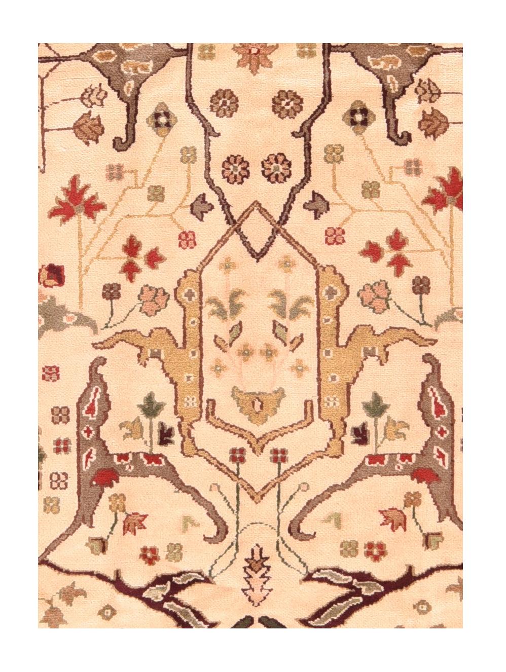 Tappeto indiano Agra 6'2'' x 9'0'' In condizioni Nuovo in vendita a New York, NY