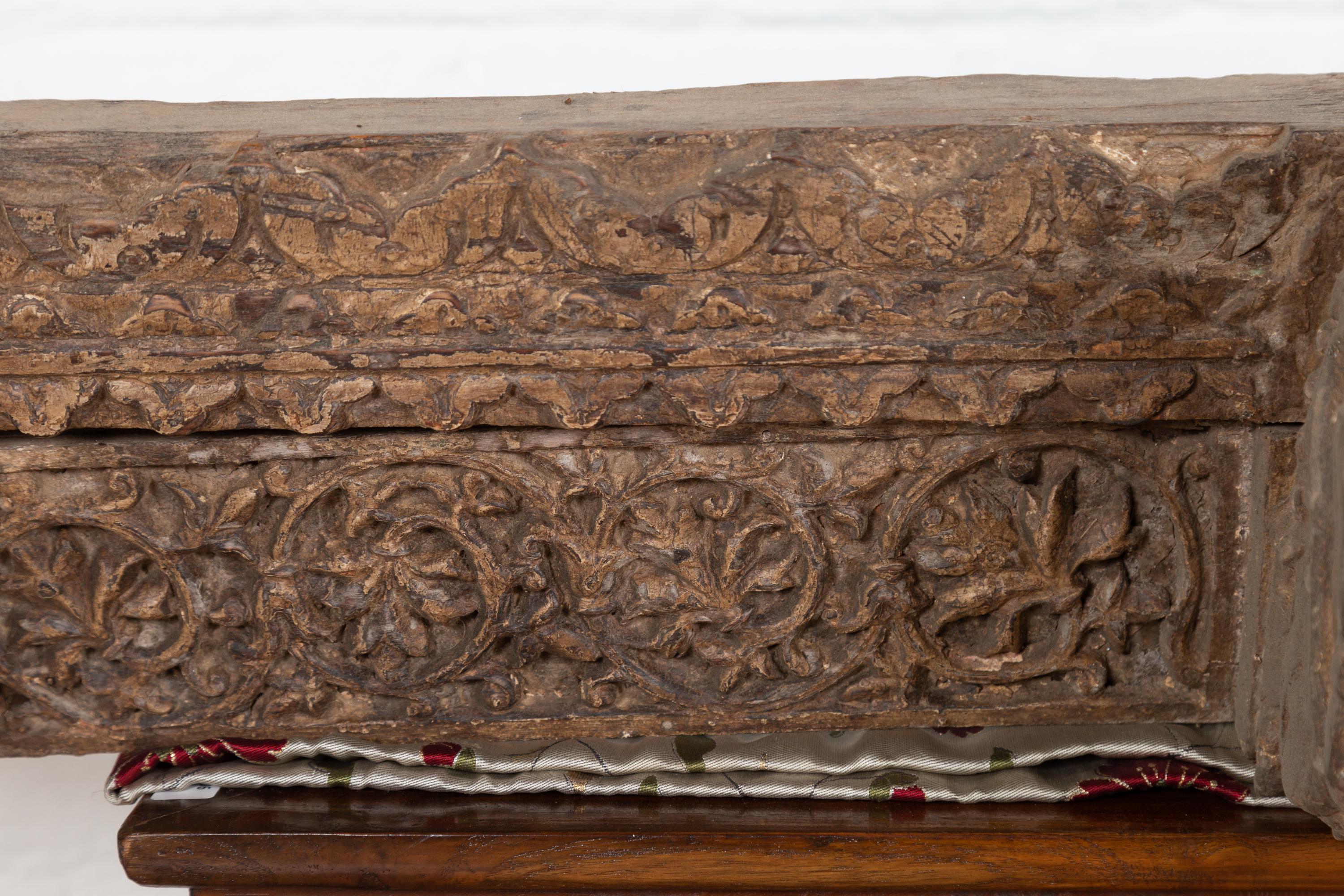 Indian Antique 19th Century Architectural Temple Molding with Carved Animals In Fair Condition For Sale In Yonkers, NY
