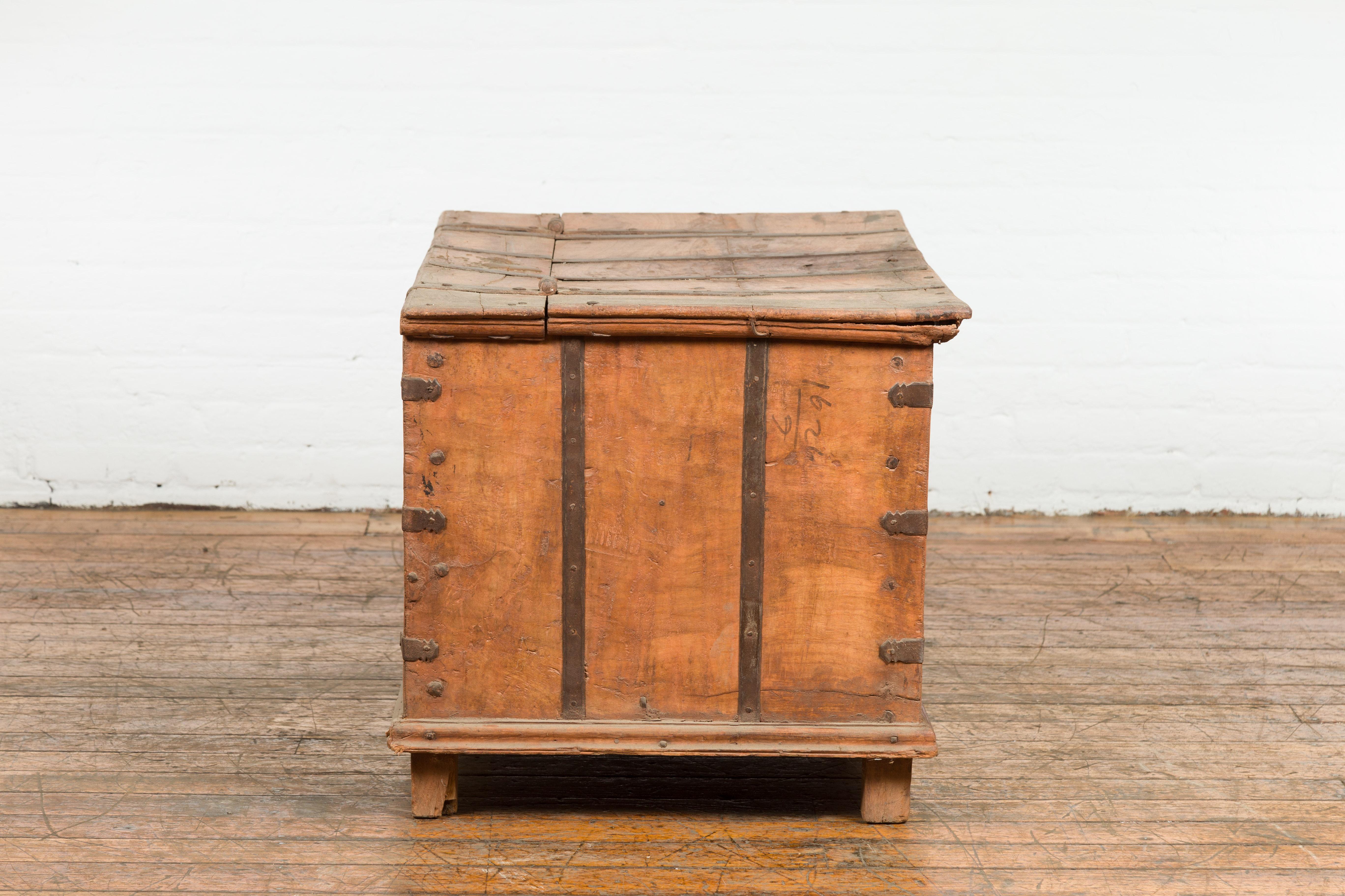 Light Brown Antique Storage Chest with Internal Compartment For Sale 10