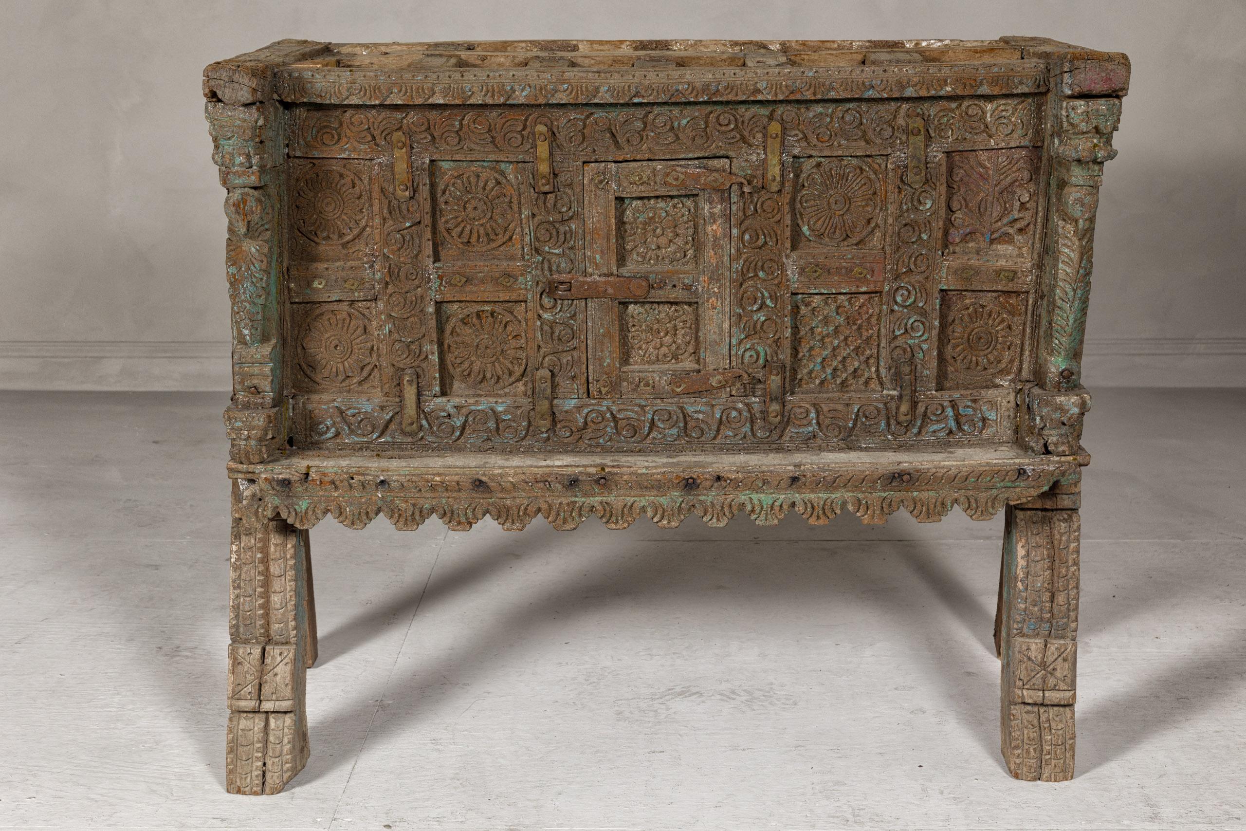 Indian Antique Damachiya Wedding Cabinet on Legs with Carved Décor For Sale 6