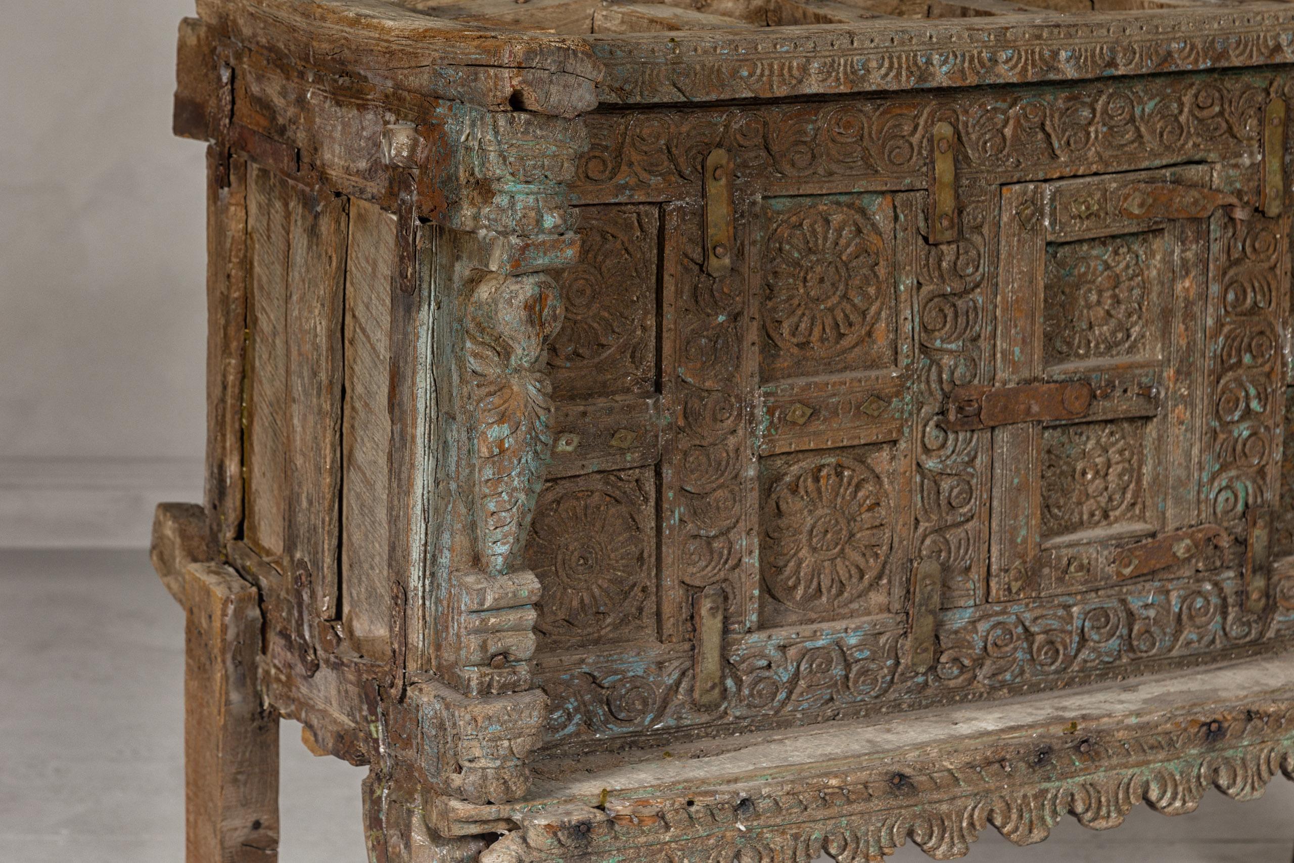 Indian Antique Damachiya Wedding Cabinet on Legs with Carved Décor For Sale 9
