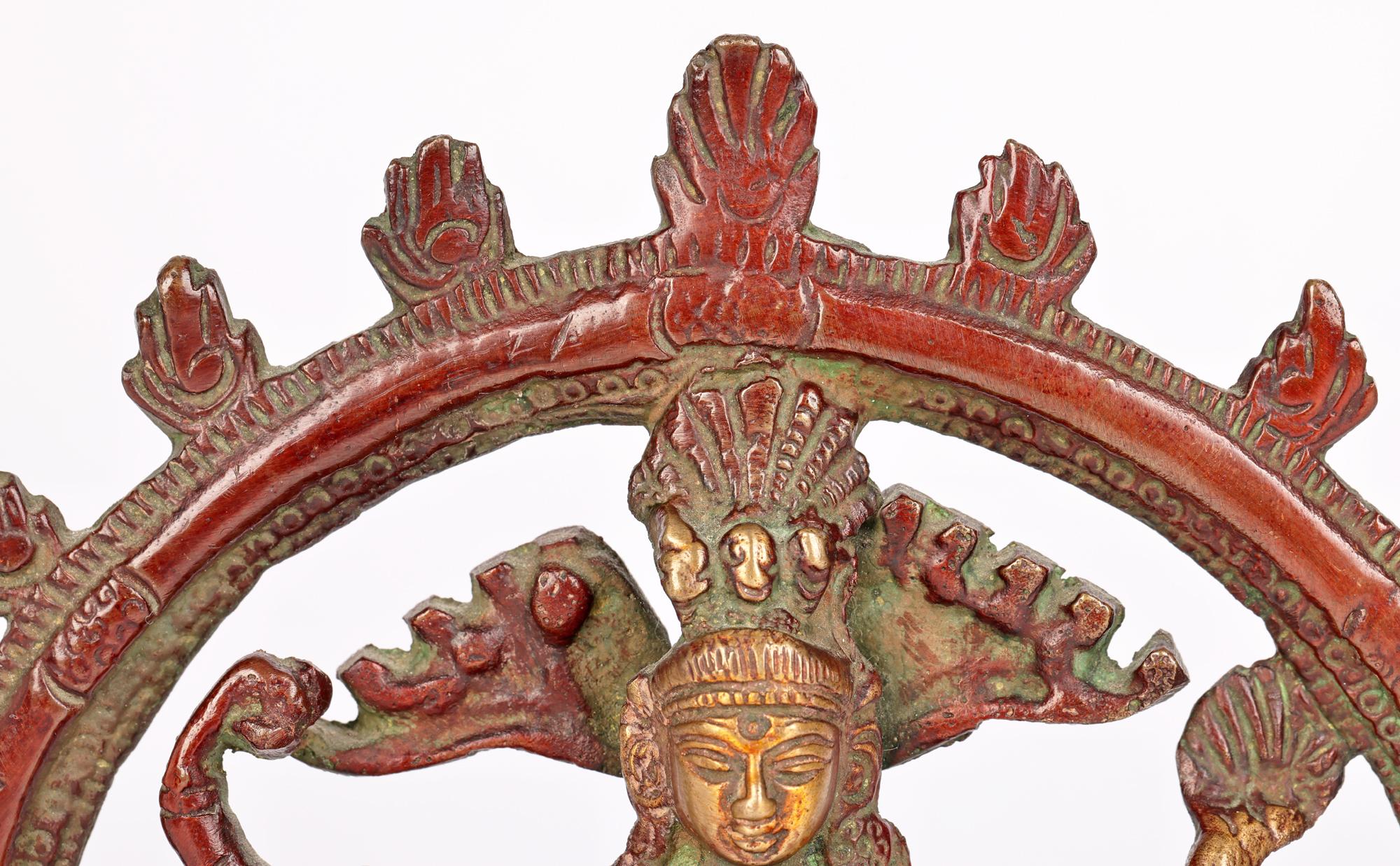 Indische, indische, asiatische, lackierte Bronze, tanzende hinduistische Shiva Nataraja  im Angebot 2