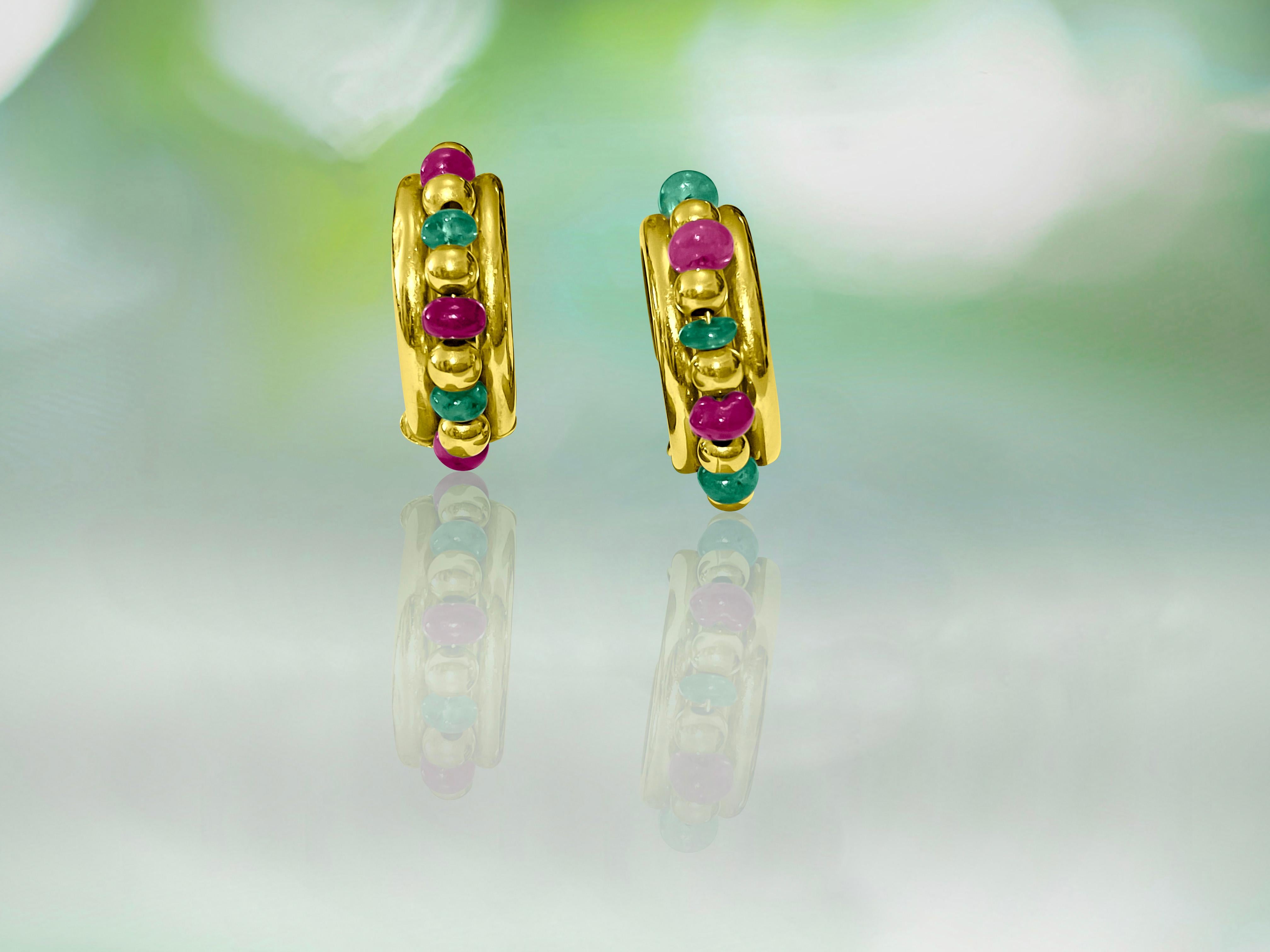 Anglo-Indian Indian Bead Ruby Emerald 18 Karat Yellow Gold Hoop Earrings For Sale