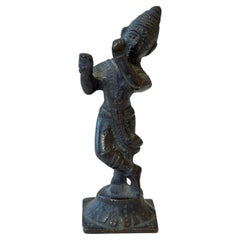 Figure d'un musicien indien en bronze