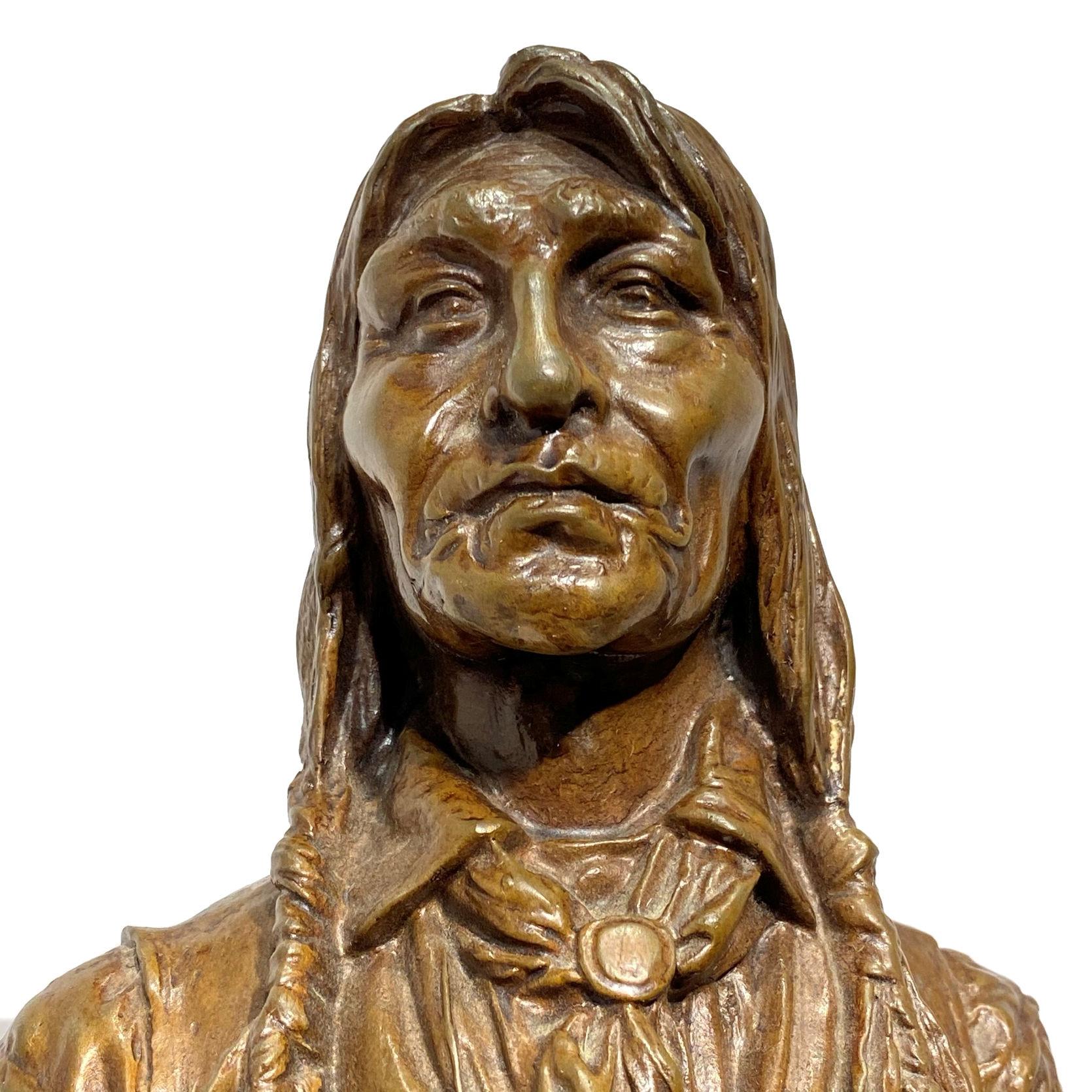 Sculpture indienne en bronze d'après Carl Kauba Bon état - En vente à New York, NY