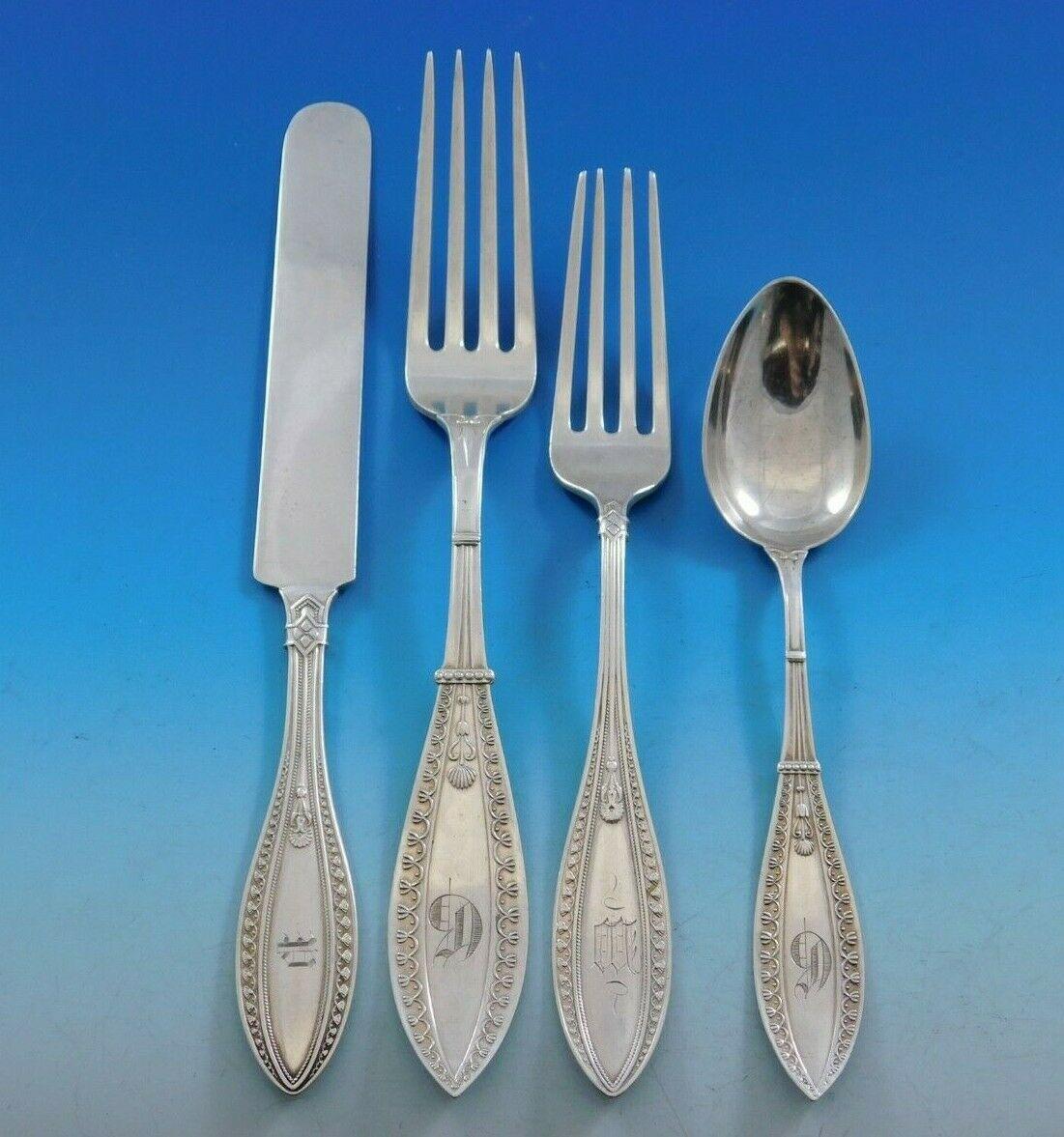 Indian by Whiting Sterling Silver Flatware Set Service 66 Pieces Dinner Early In Excellent Condition For Sale In Big Bend, WI