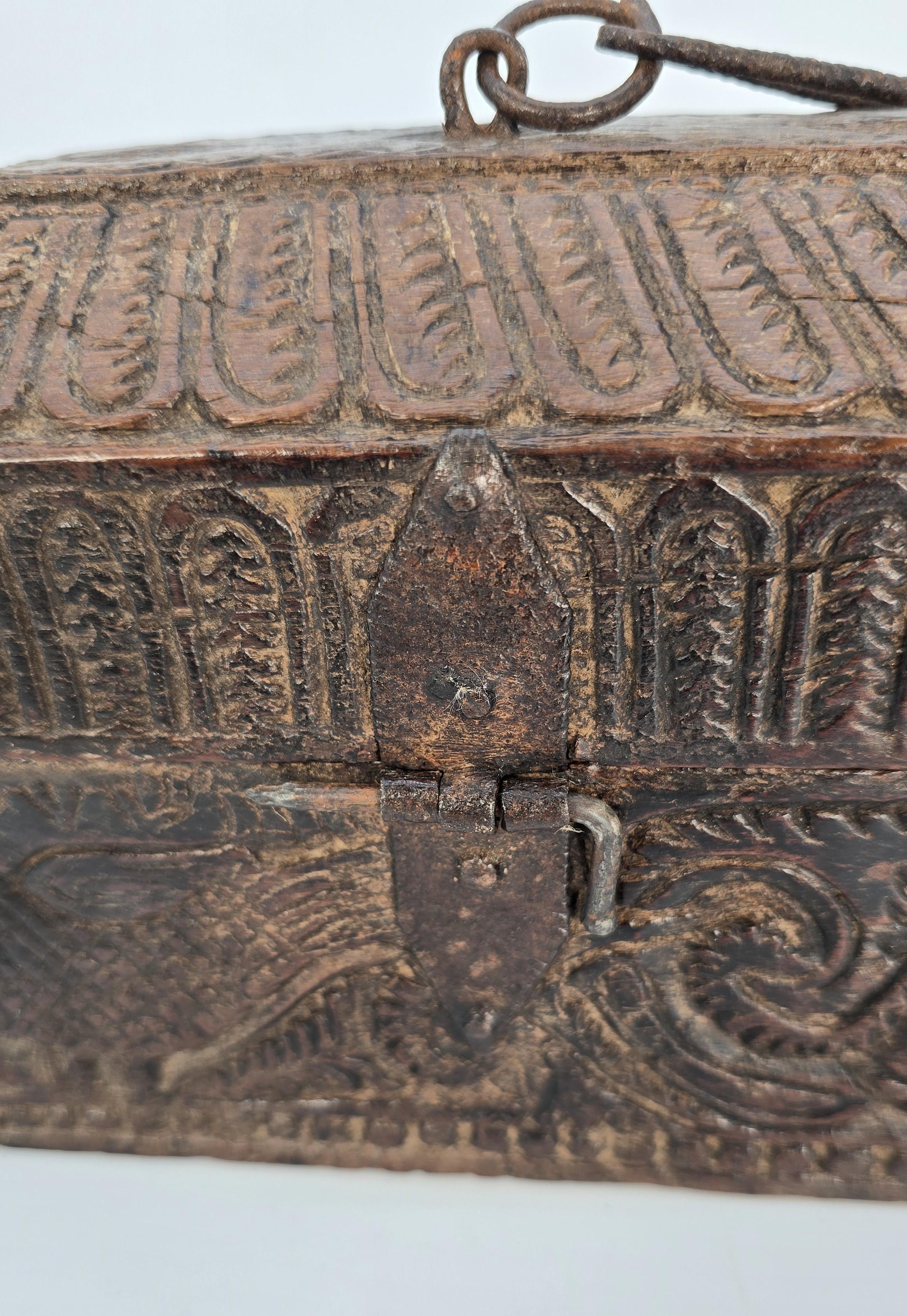 Indian carved wood spice box, late 17th century, circa 1790 For Sale 8