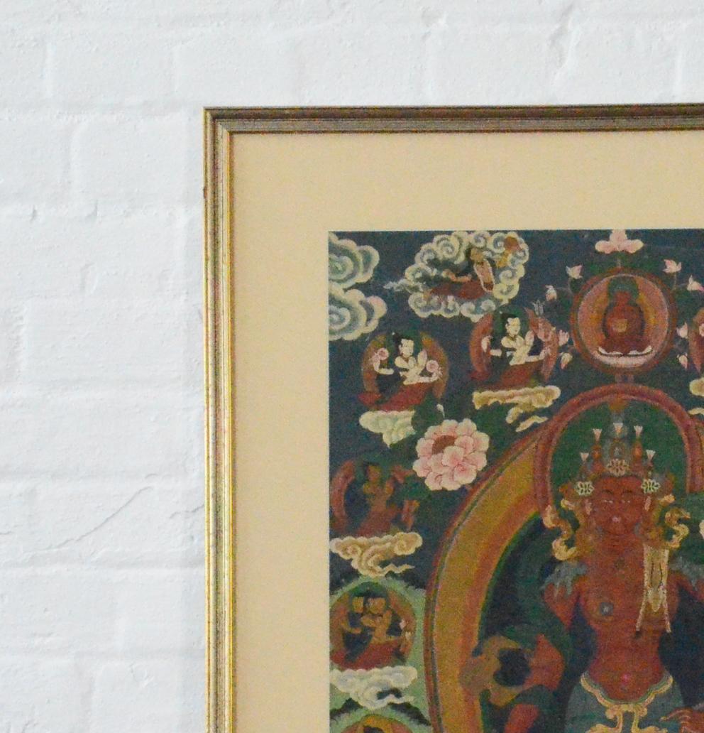 Indische zeremonielle hinduistische Gottheit, handbemalt auf Leinwand in vergoldetem Rahmen im Zustand „Gut“ im Angebot in Yonkers, NY
