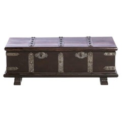 Indian chest with two locks - 19th century