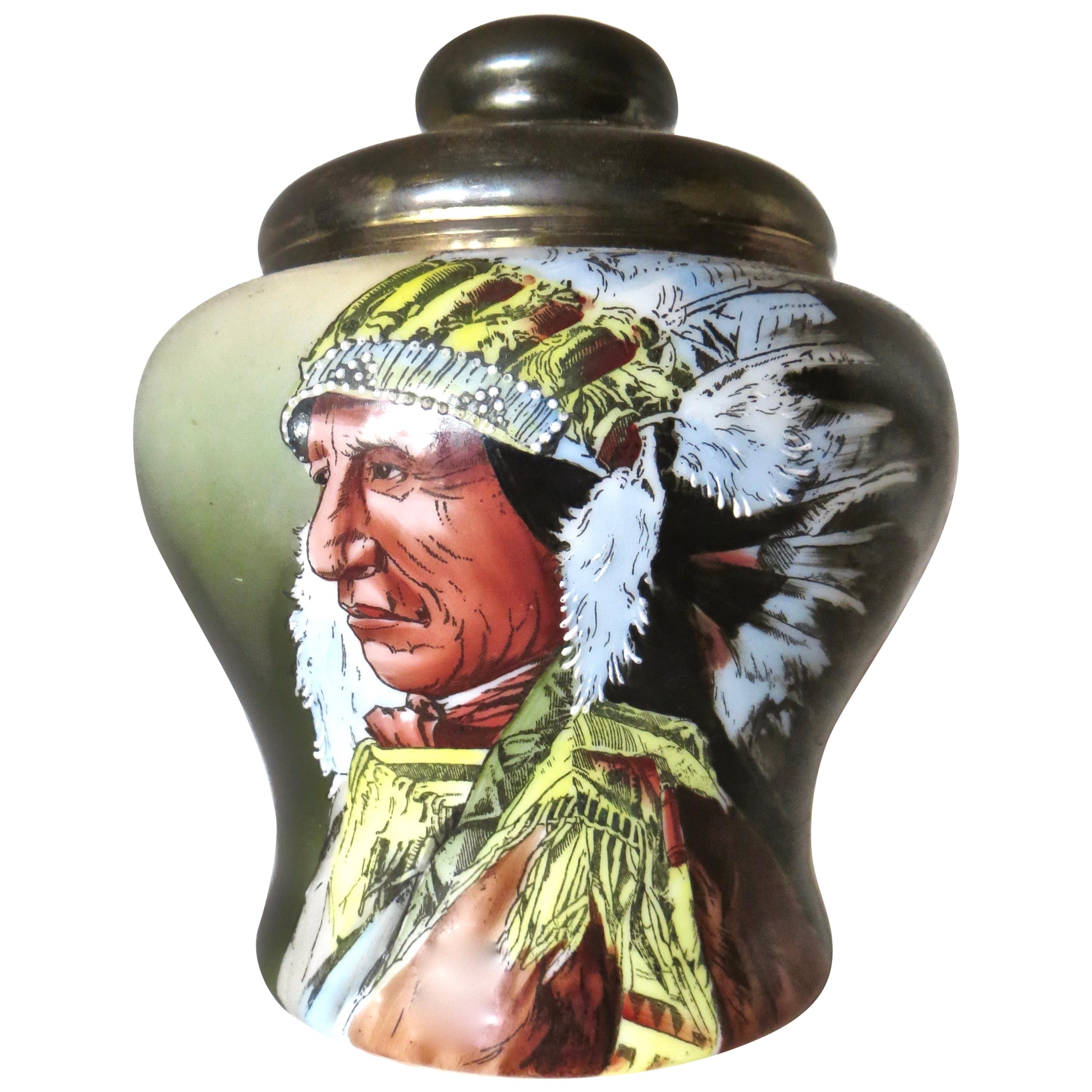 Indisches Chief-Motiv-Porzellan Humidor mit indianischem Motiv, amerikanisch, um 1900