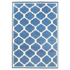 Tappeto indiano Dhurrie Design in cotone blu e bianco fatto a mano di Doris Leslie Blau