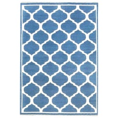 Tapis indien Dhurrie en coton bleu et blanc fait à la main par Doris Leslie Blau