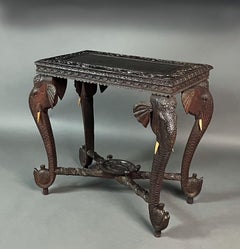 Indischer Elefantentisch