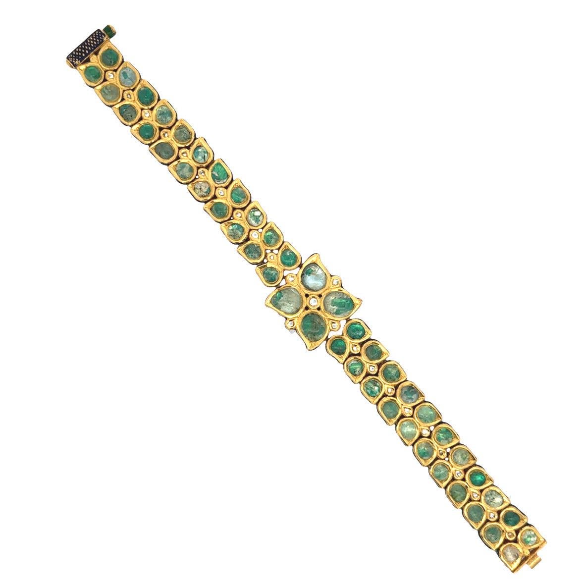 Indian Emerald And Enamel Reversible Bracelet For Sale