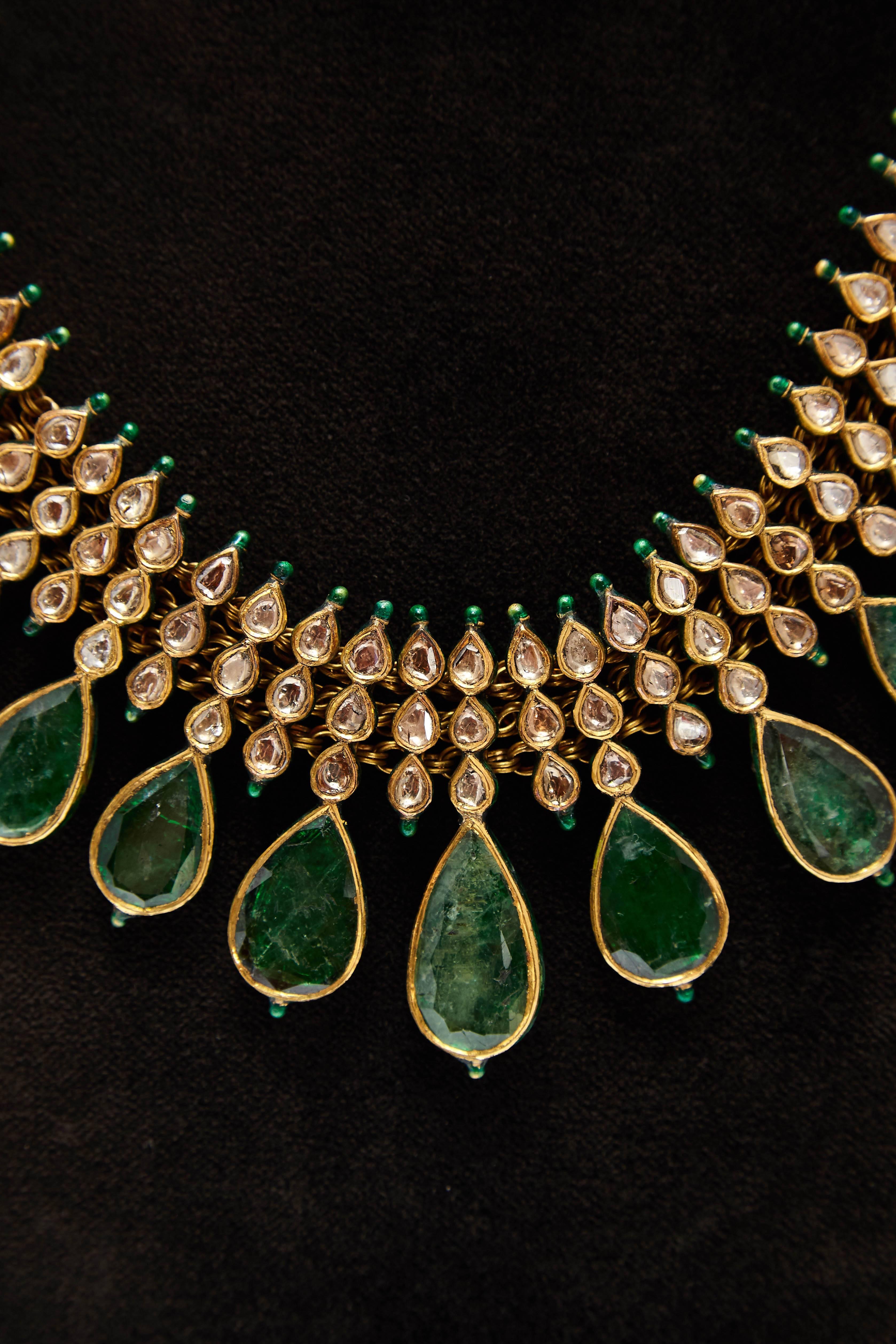 Indian Emerald Enamel Gold Necklace 2