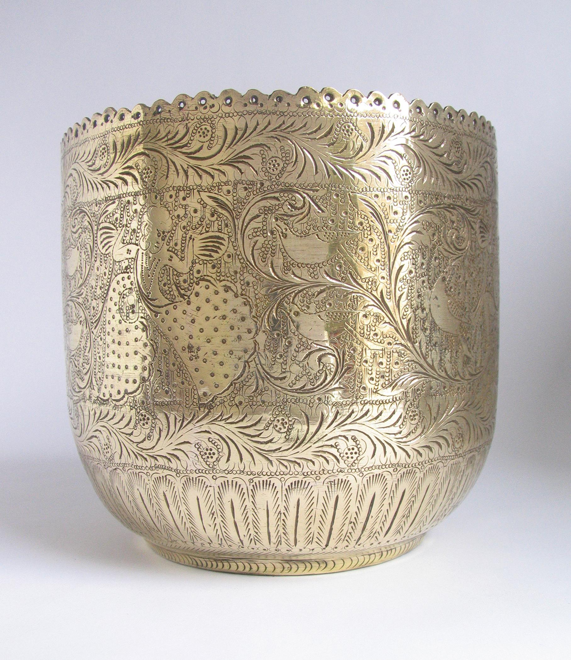 Indian 1960's Engraved Brass Jardiniere Planter In Good Condition In New York, NY