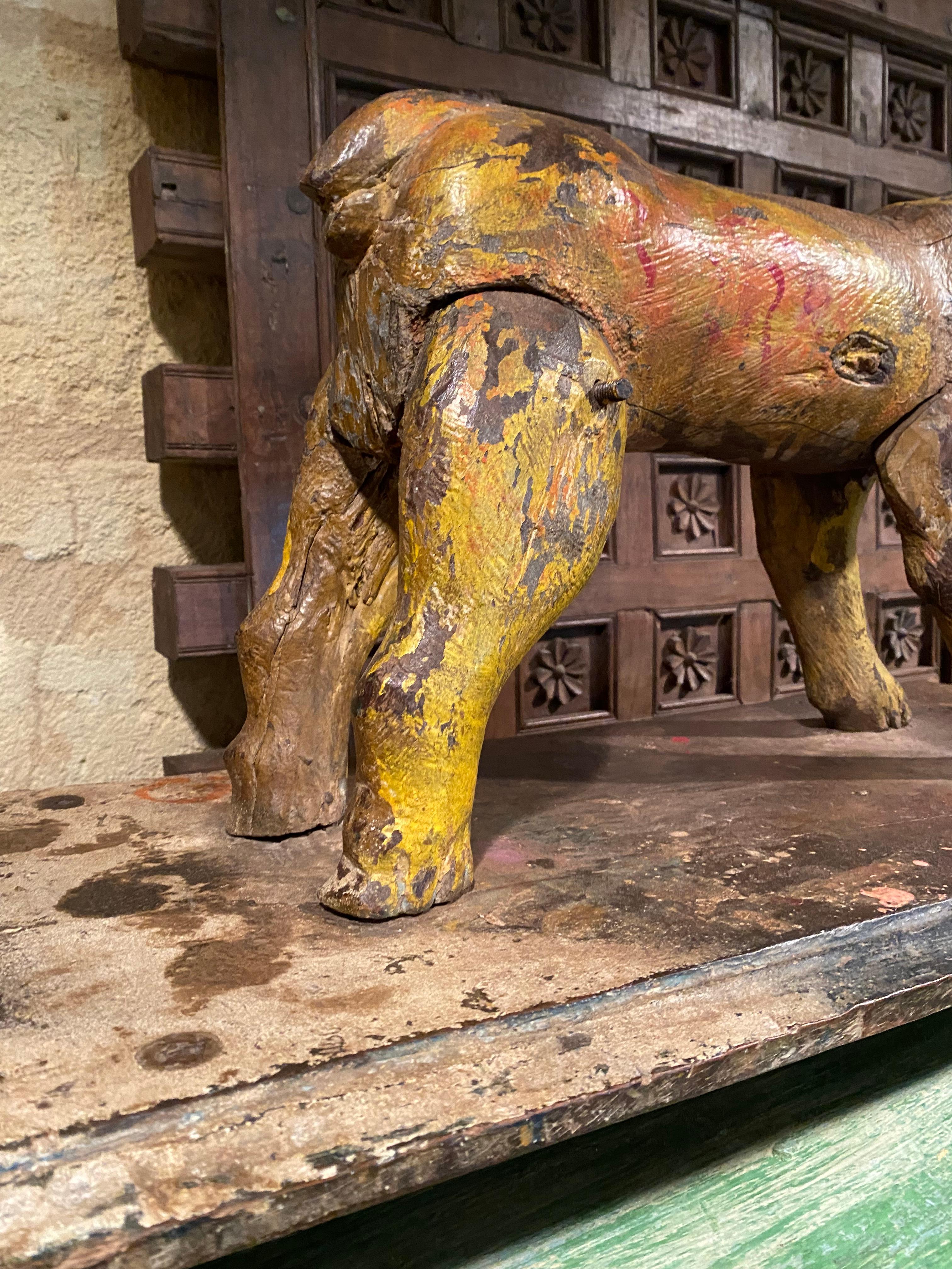 Hand-Carved Indian Folk art sculpture of a roaring lion For Sale