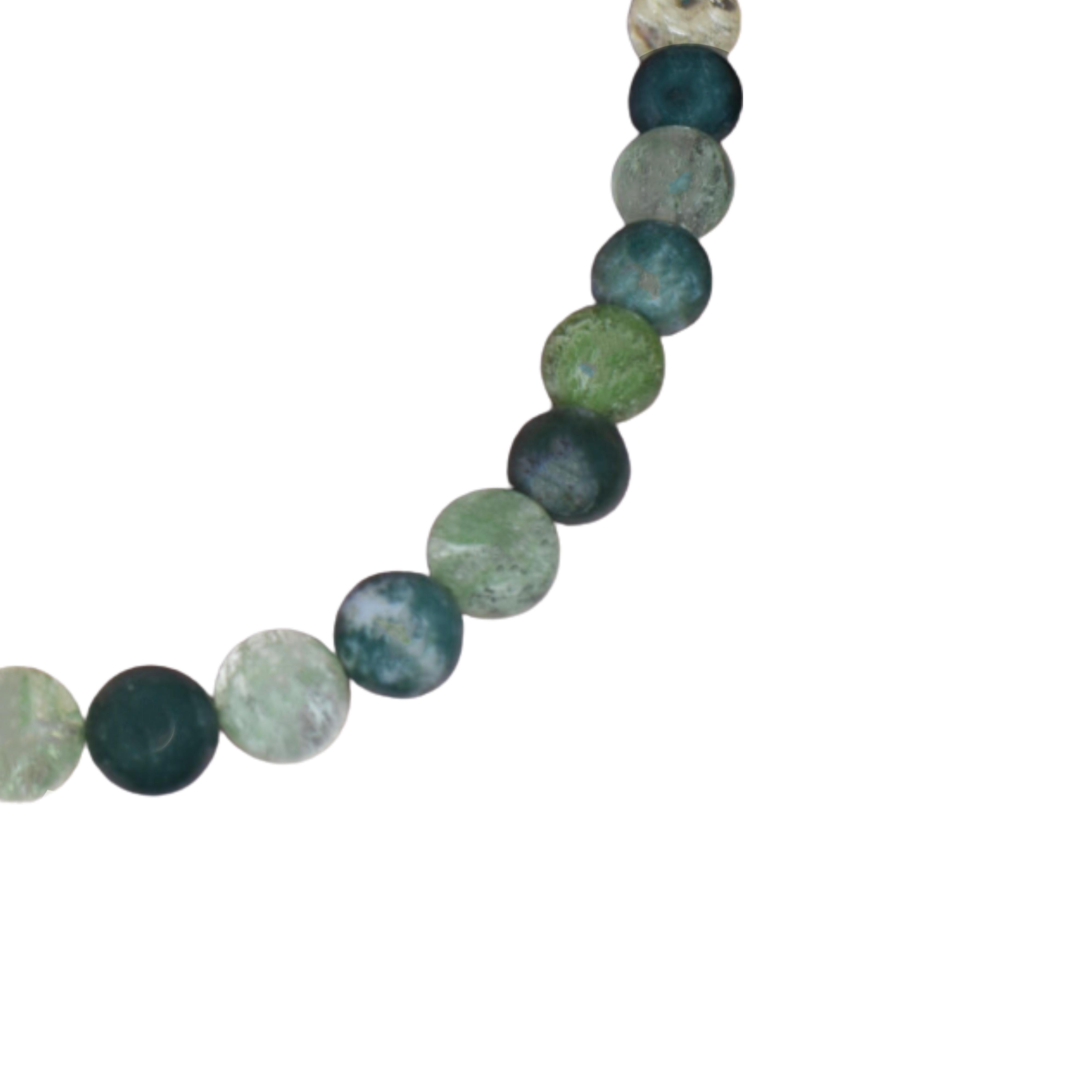 Indian Green Agate 14k Gold Beaded Necklace In New Condition For Sale In London, GB