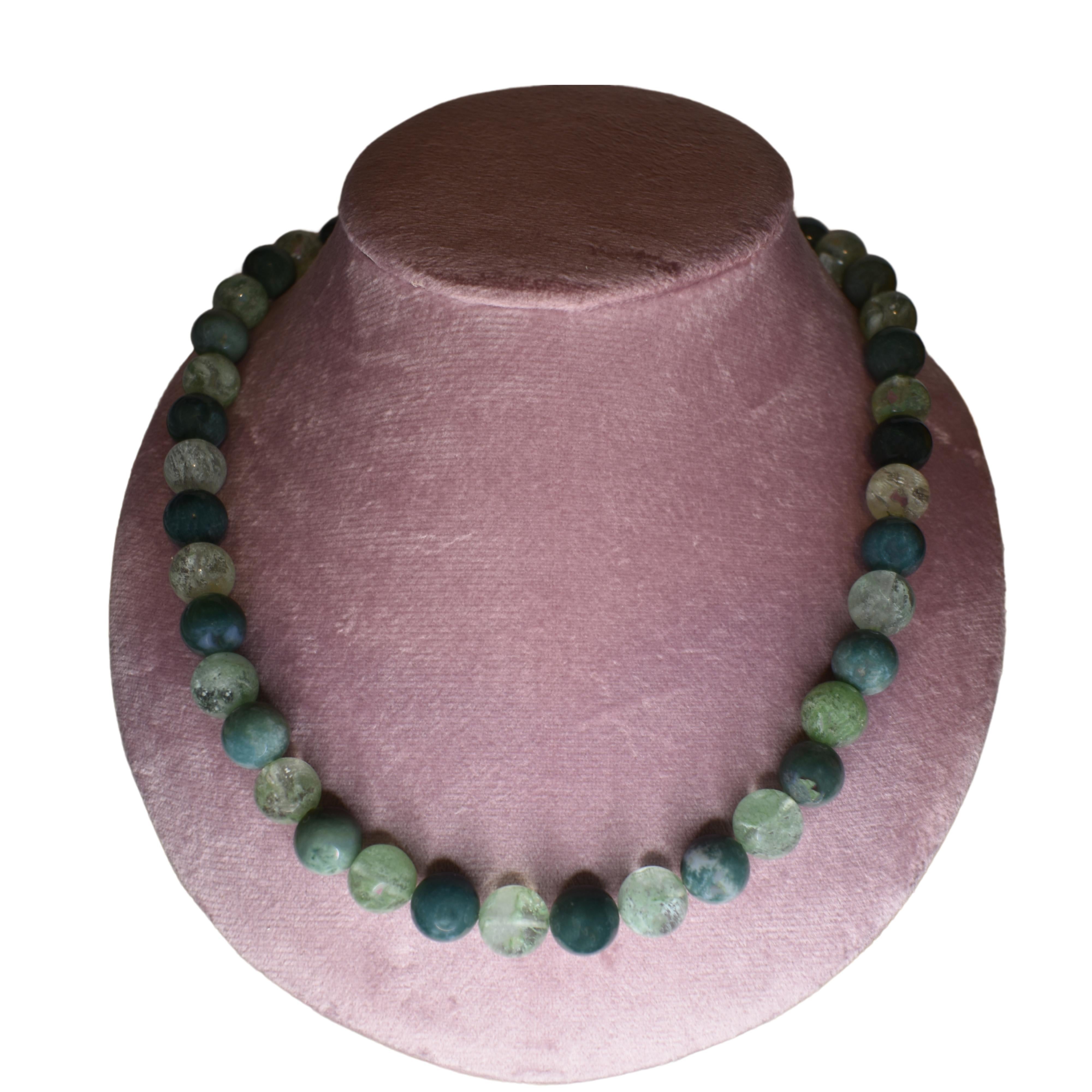 Indian Green Agate 14k Gold Beaded Necklace For Sale 1