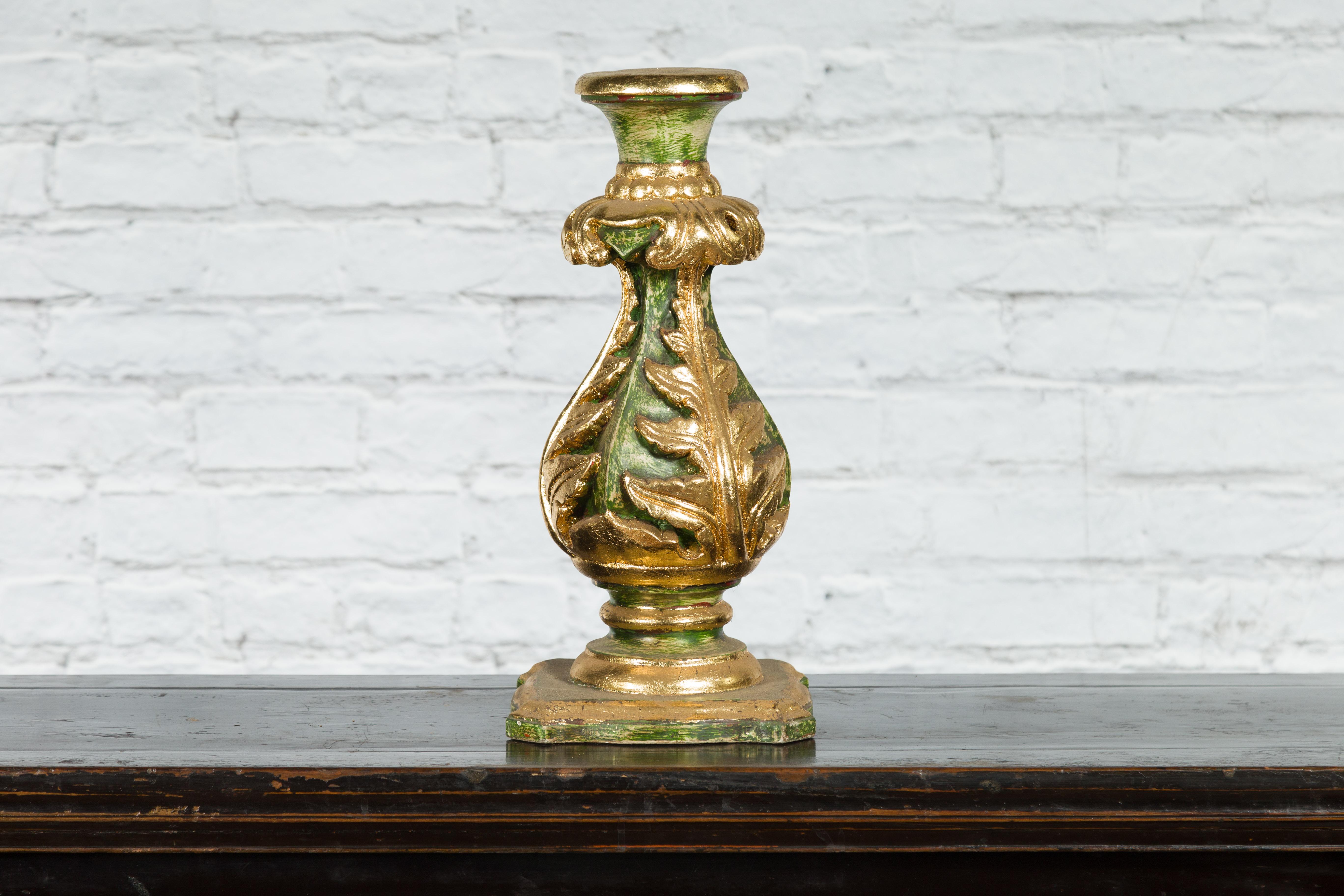 Indian Green and Gold Acanthus Carved Finial Drilled to Be Made into a Lamp In Good Condition For Sale In Yonkers, NY