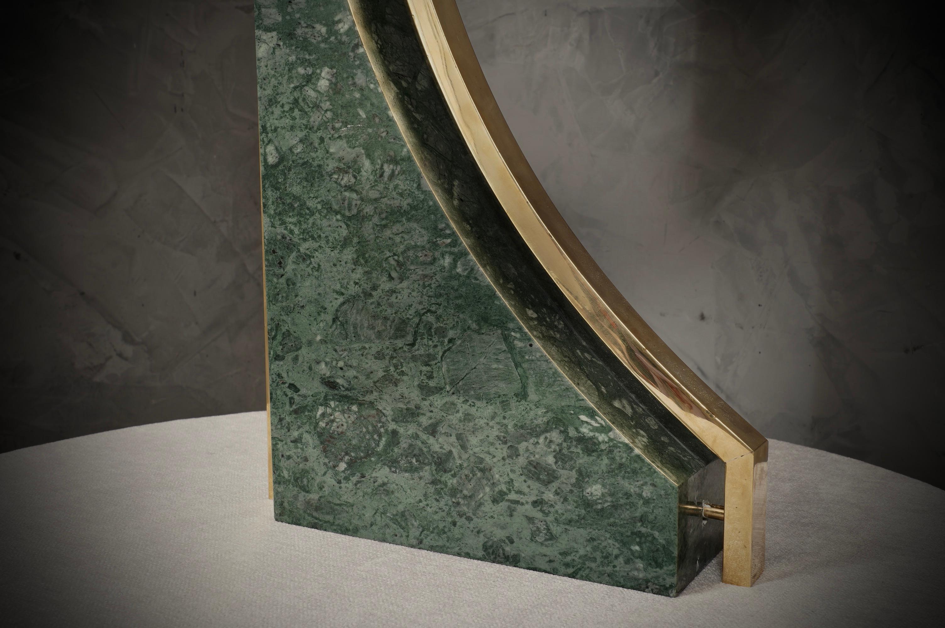 Lámpara de mesa italiana de mármol verde indio y latón, 2000 en Bueno estado para la venta en Rome, IT