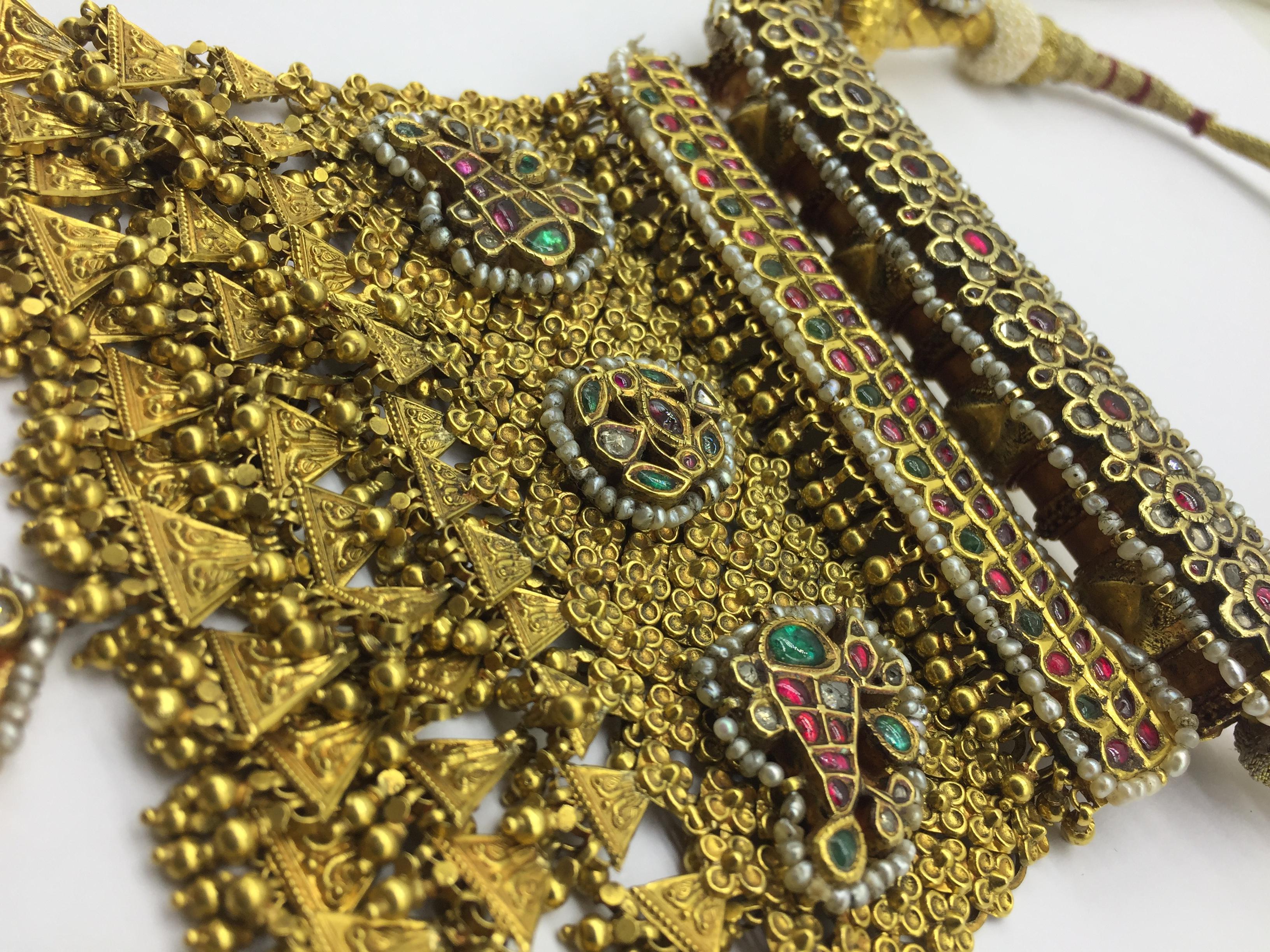 Uncut Indian Handcrafted Necklace in 22k Gold, Diamonds, Natural Pearls, Emerald, Ruby For Sale