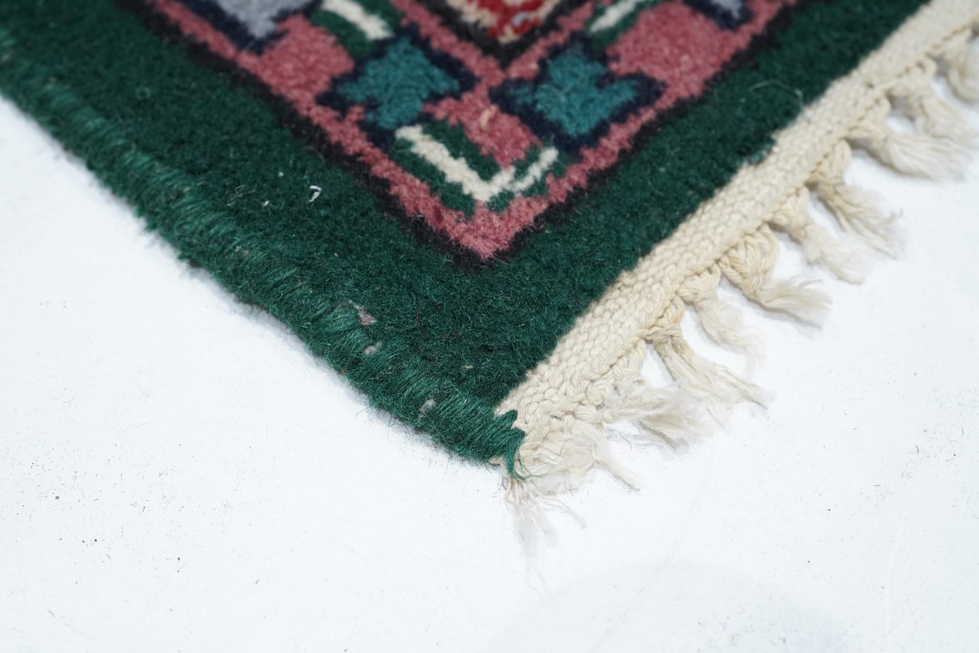Indischer Heriz-Teppich im Vintage-Stil, 6'1'' x 9'1'' im Zustand „Gut“ im Angebot in New York, NY