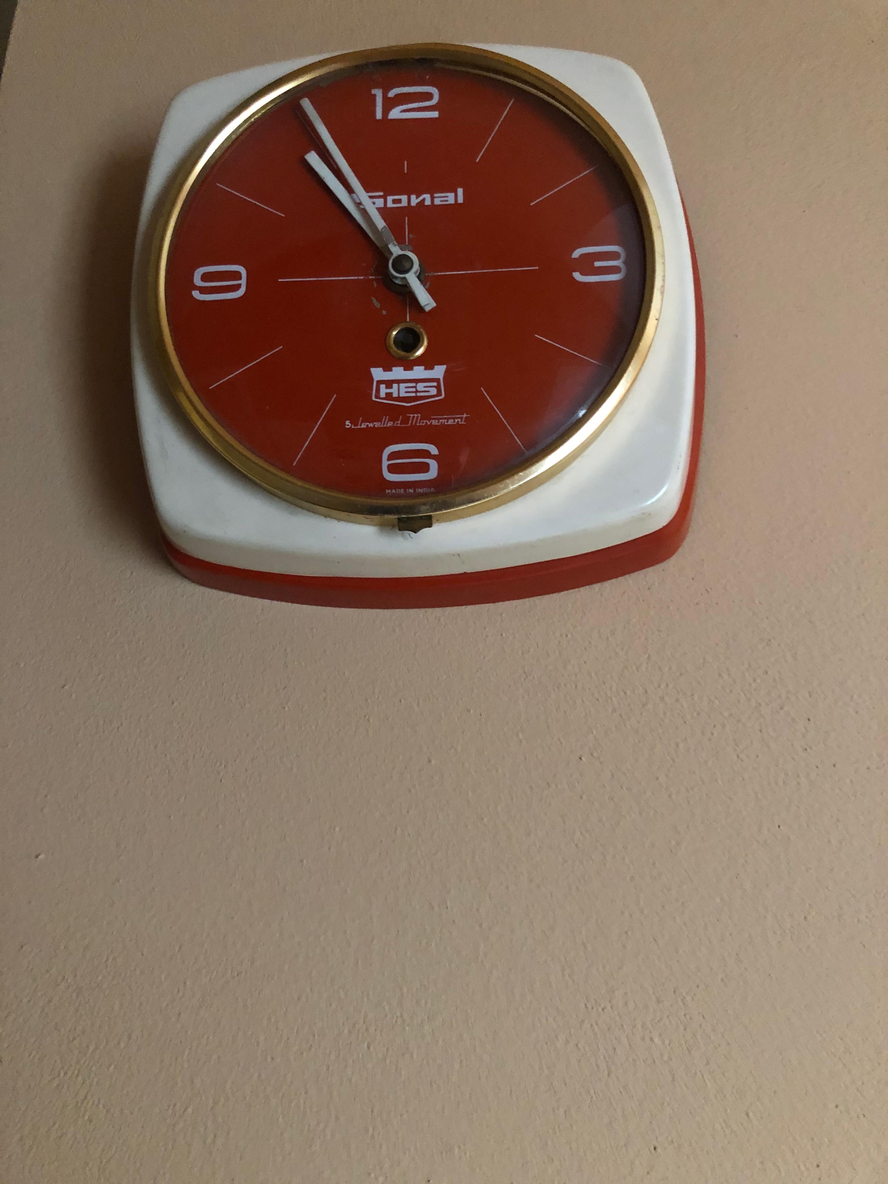 hes clock company